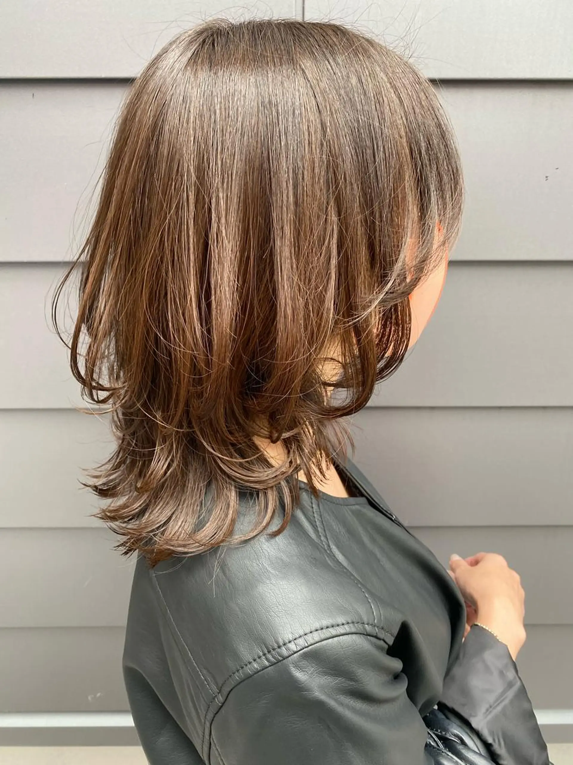 ミディアム カラー パーマ ミディアムパーマ ウルフカット カット ヘアカラー トリートメント Bianca  代表 硲　貴亮【東武練馬】のヘアスタイル