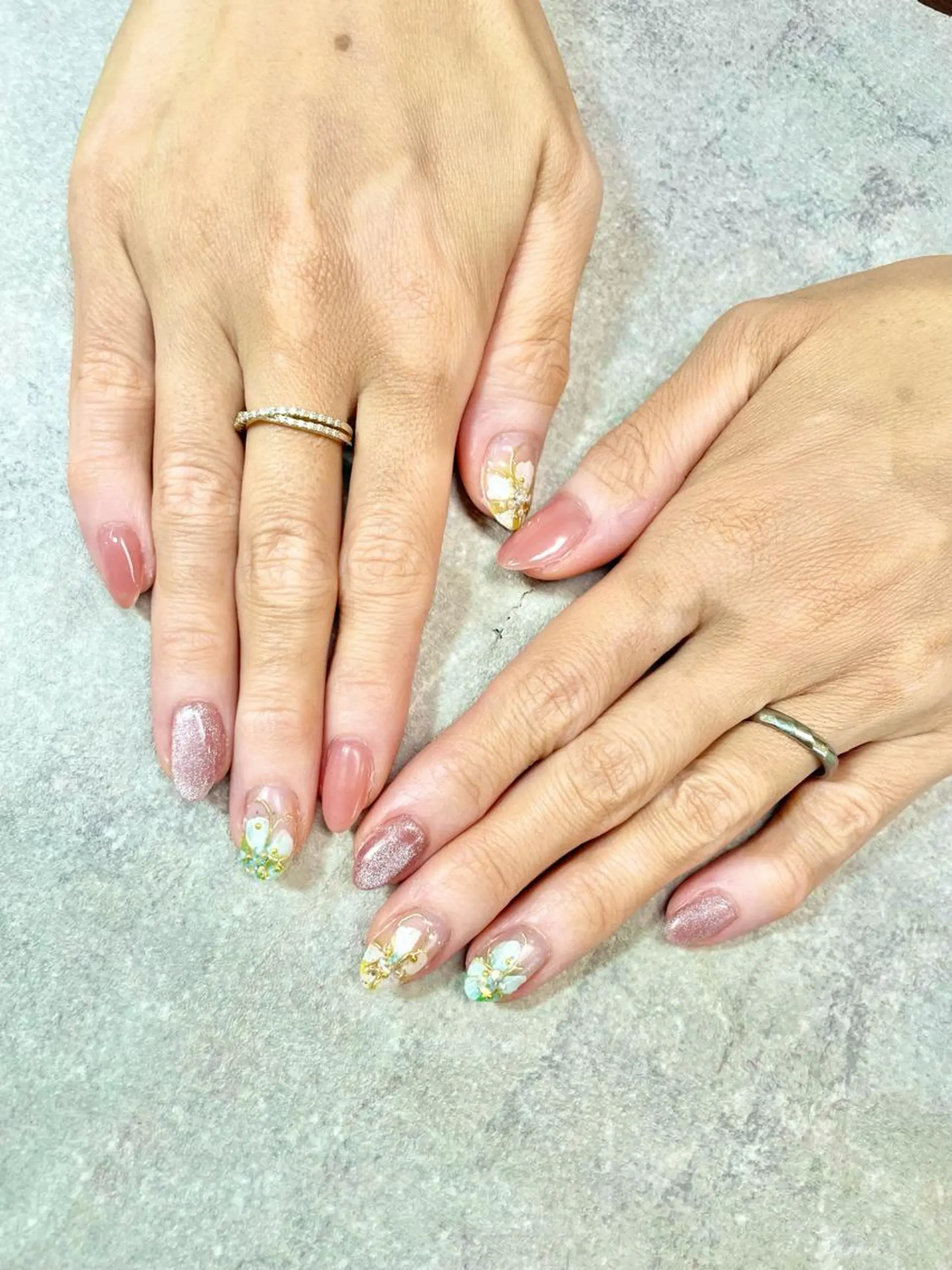 ネイル フラワーネイル マグネットネイル ピンク ハンドネイル ハンドケア FASTNAIL PLUS 新宿店のネイルデザイン