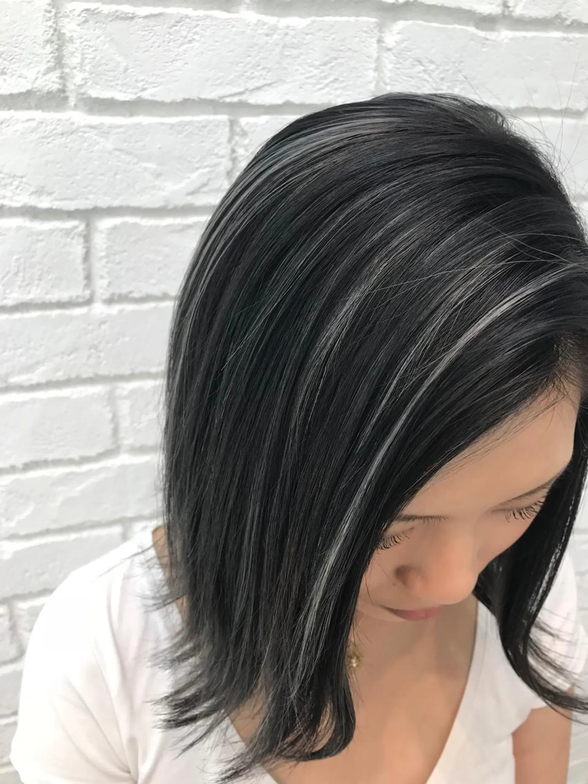 ミディアム カラー 松岡 恭弘のヘアスタイル