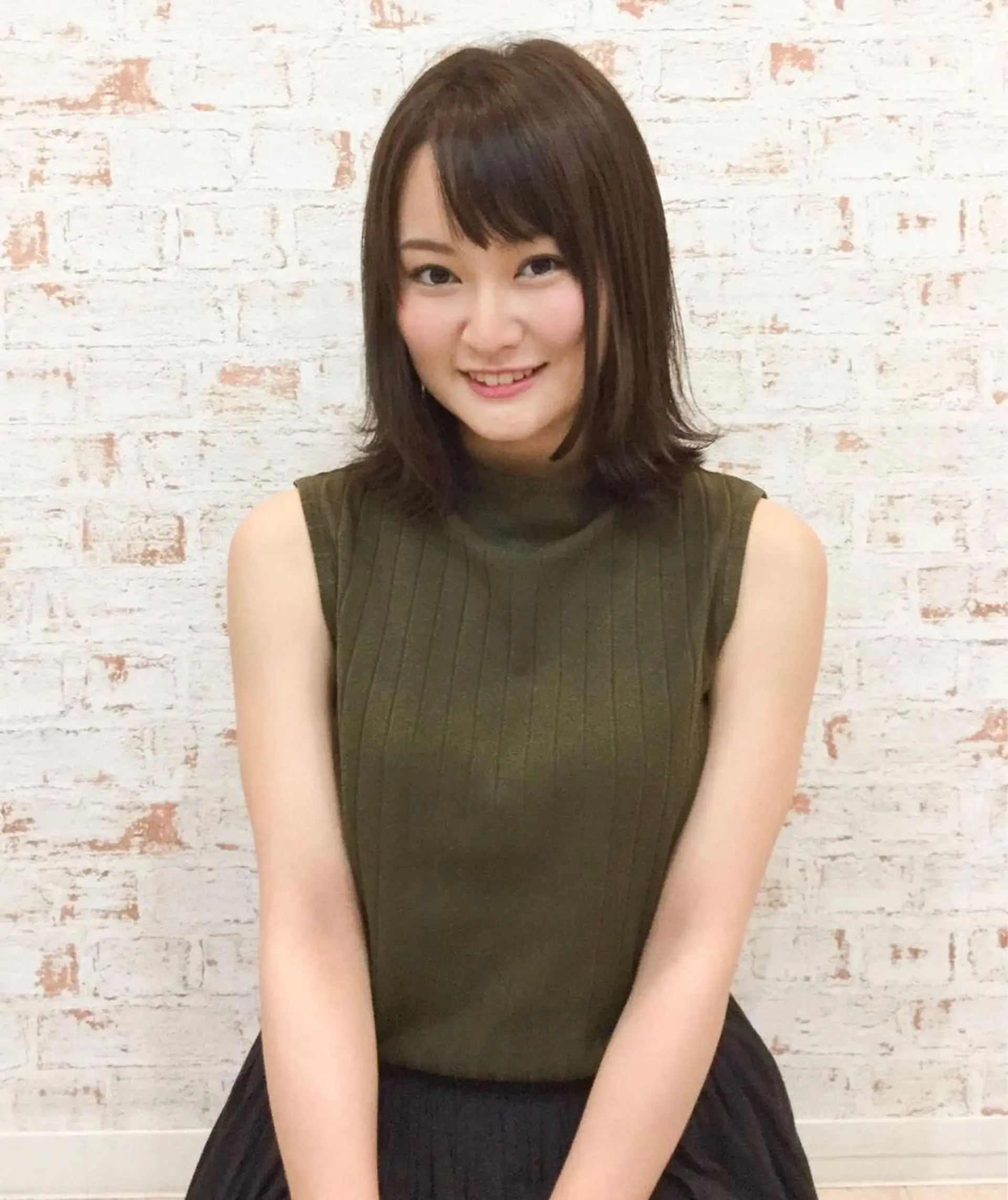 ミディアム カラー 外ハネヘア KAIzen. tomoのヘアスタイル