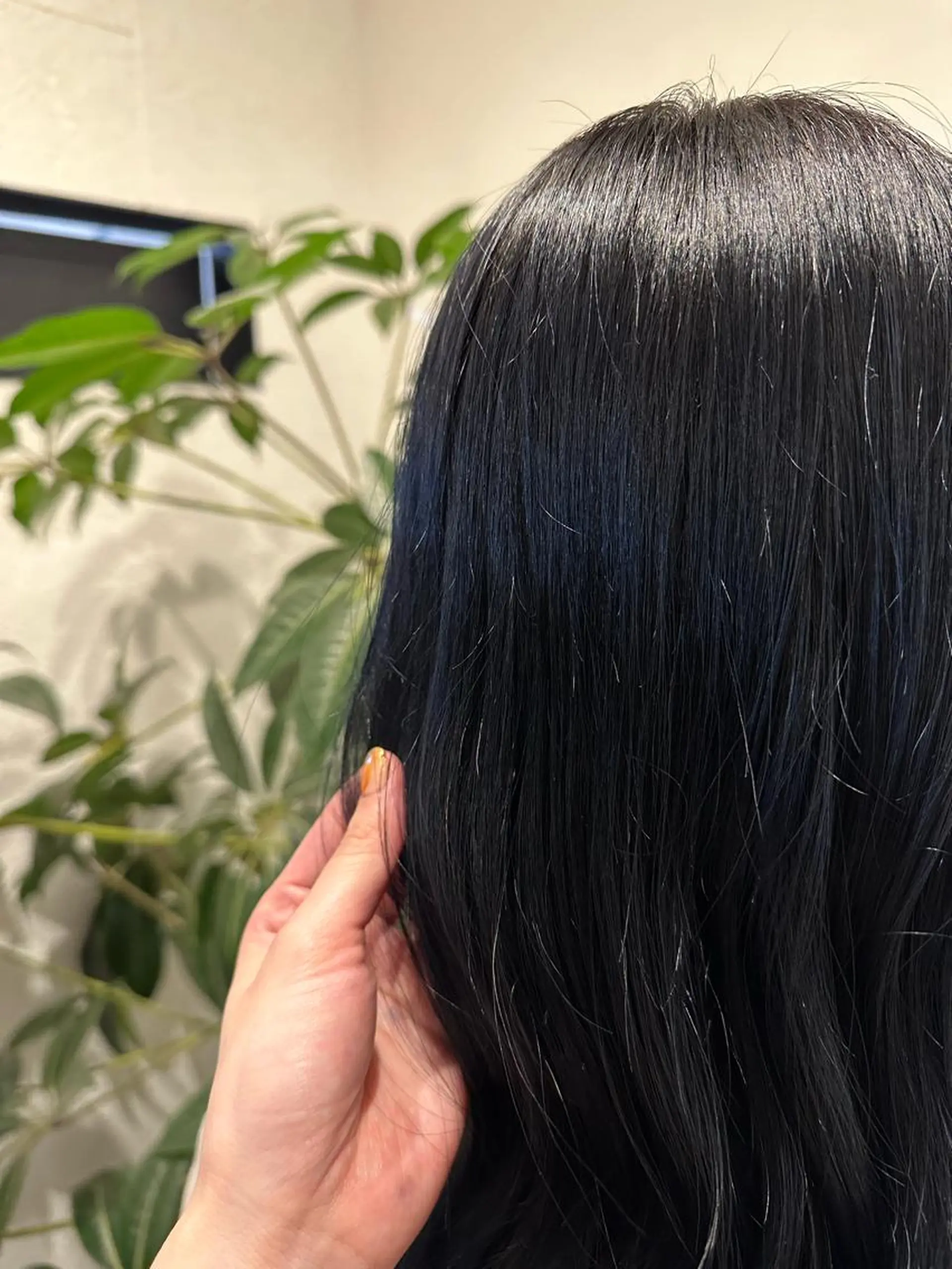 セミロング カラー momo 札幌美容師のヘアスタイル