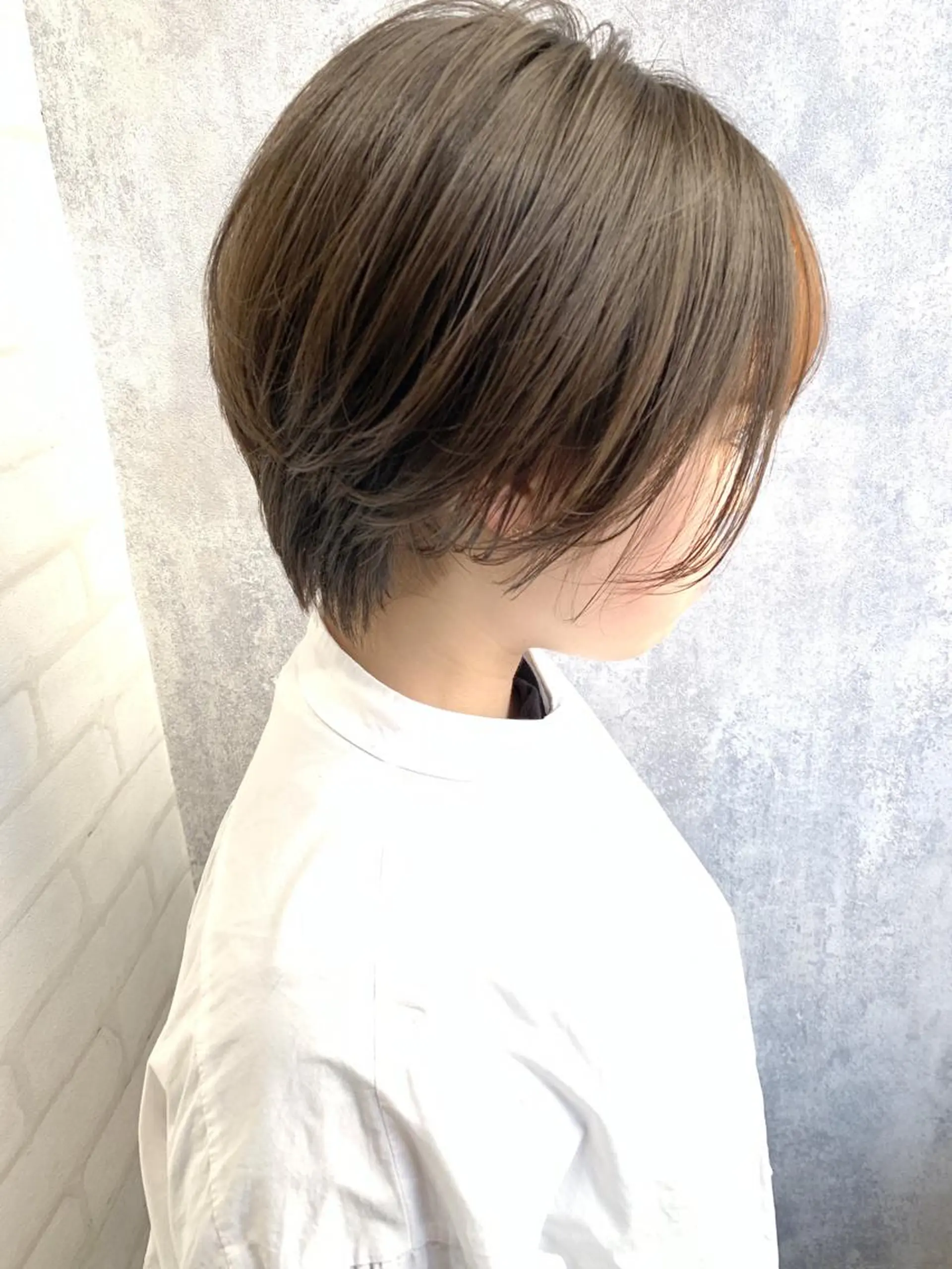 ショート カラー ショートボブ アッシュ バレイヤージュ デザインカラー グラデーションカラー カット ヘアカラー トリートメント Zina福岡天神🪞 髪質改善🪞レイヤーのヘアスタイル