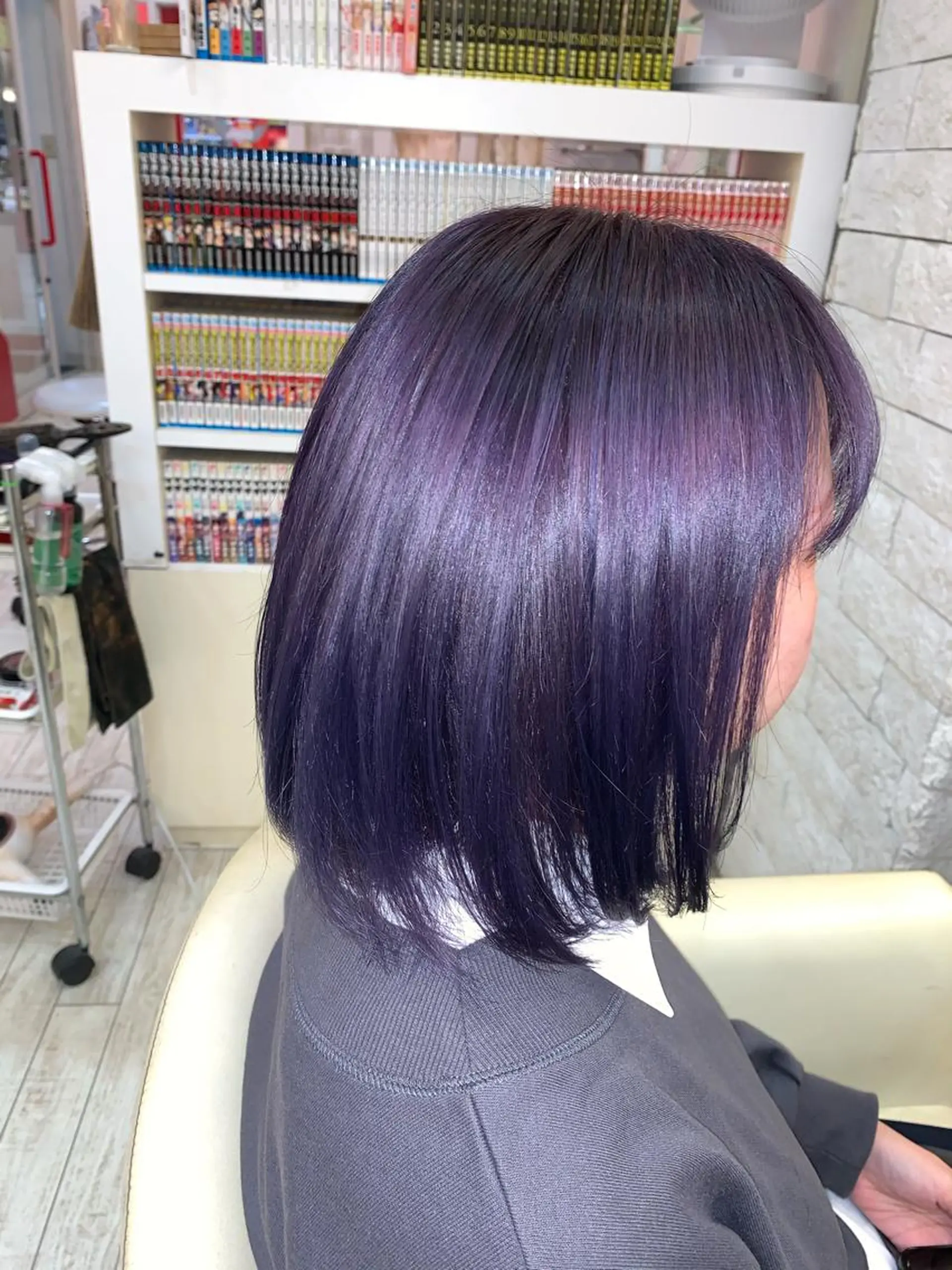 ミディアム カラー ヘアアレンジ ブルーカラー ブルーラベンダー ラベンダーカラー 今村公介 ブリーチ特化、派手髪のヘアスタイル