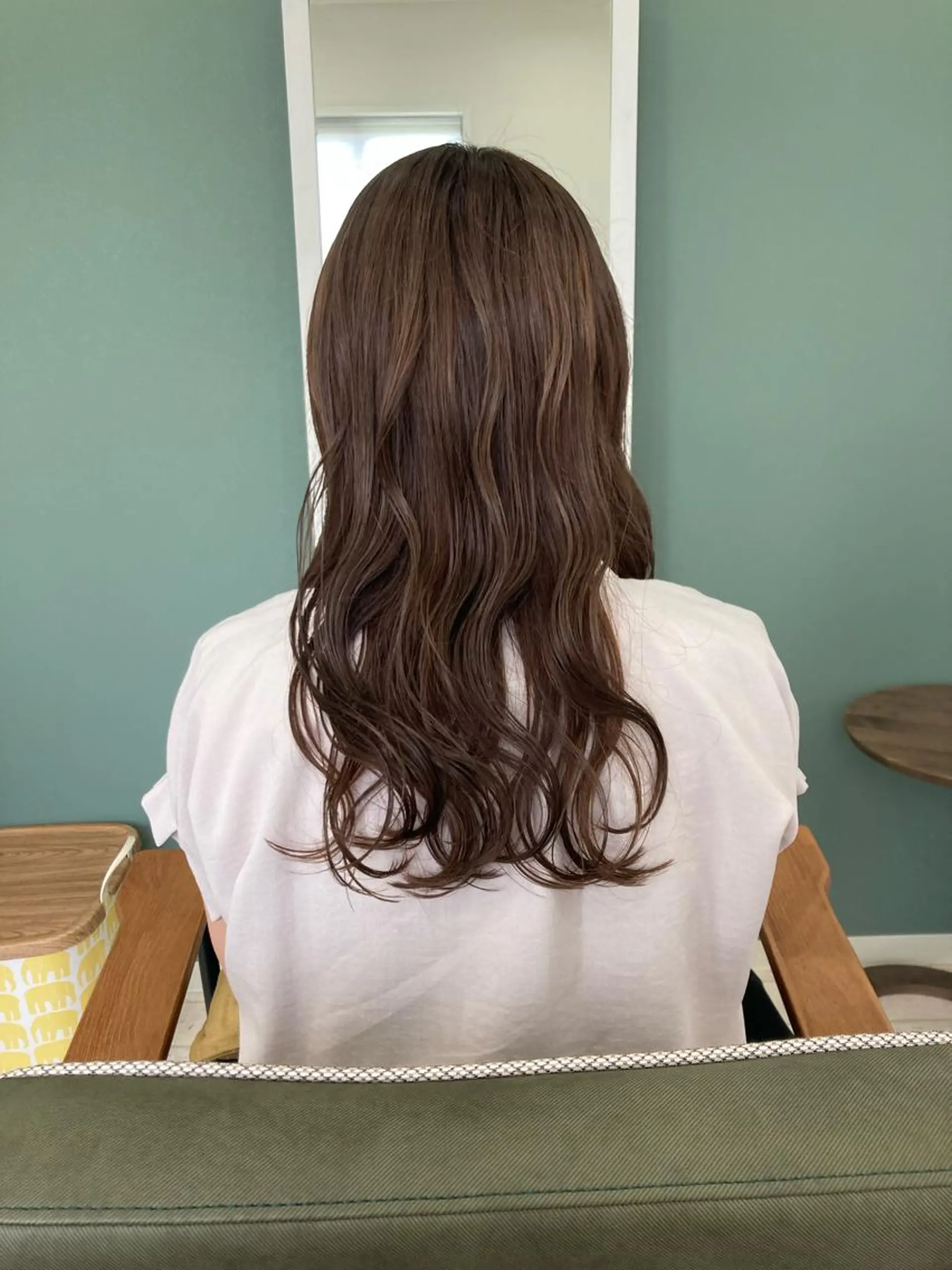 ロング アッシュ M.arc 【マーキ】のヘアスタイル