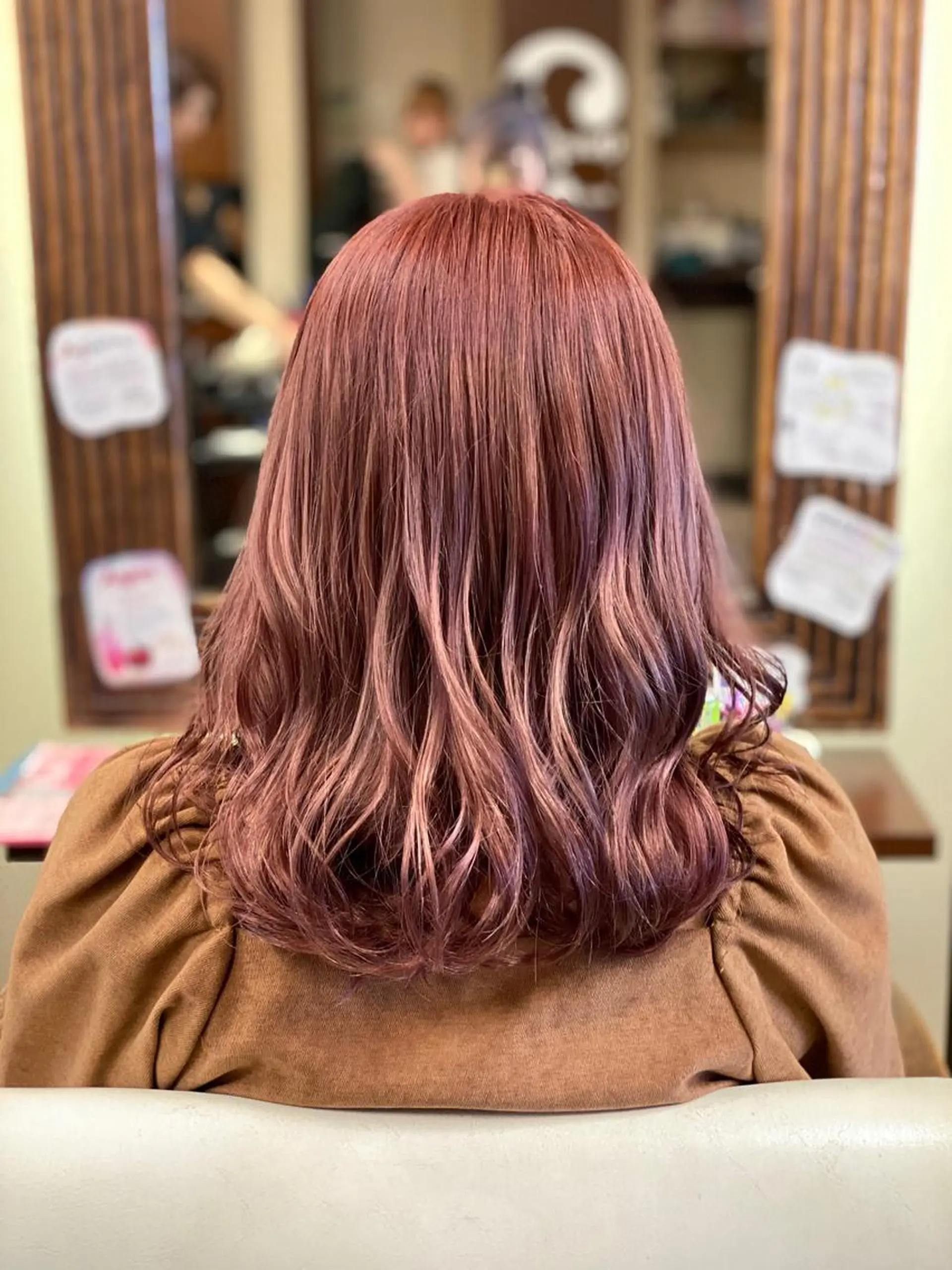 セミロング カラー ヘアアレンジ ヘアカラー トリートメント 加藤 瑠美のヘアスタイル