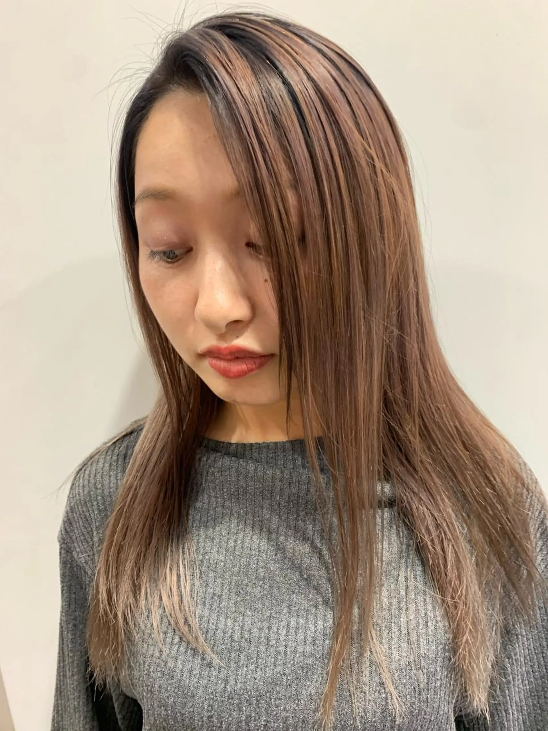 セミロング カラー グレージュ ピンクカラー ヘアカラー 中目黒🌼 🌼ハナのヘアスタイル