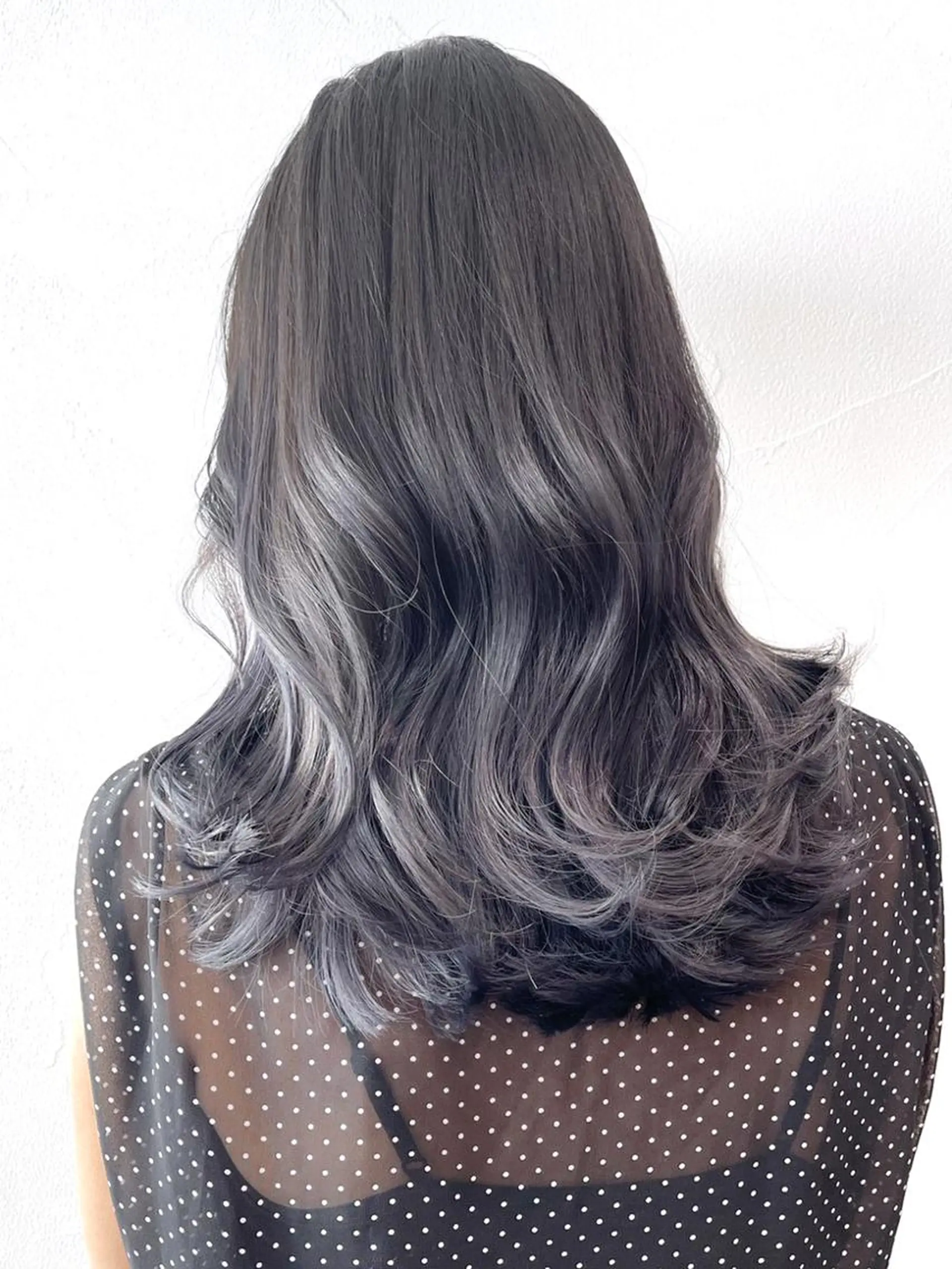 セミロング カラー パーマ ヘアアレンジ ダークグレー ダークグレージュ グレージュ ITbyALBUM 中野店のヘアスタイル