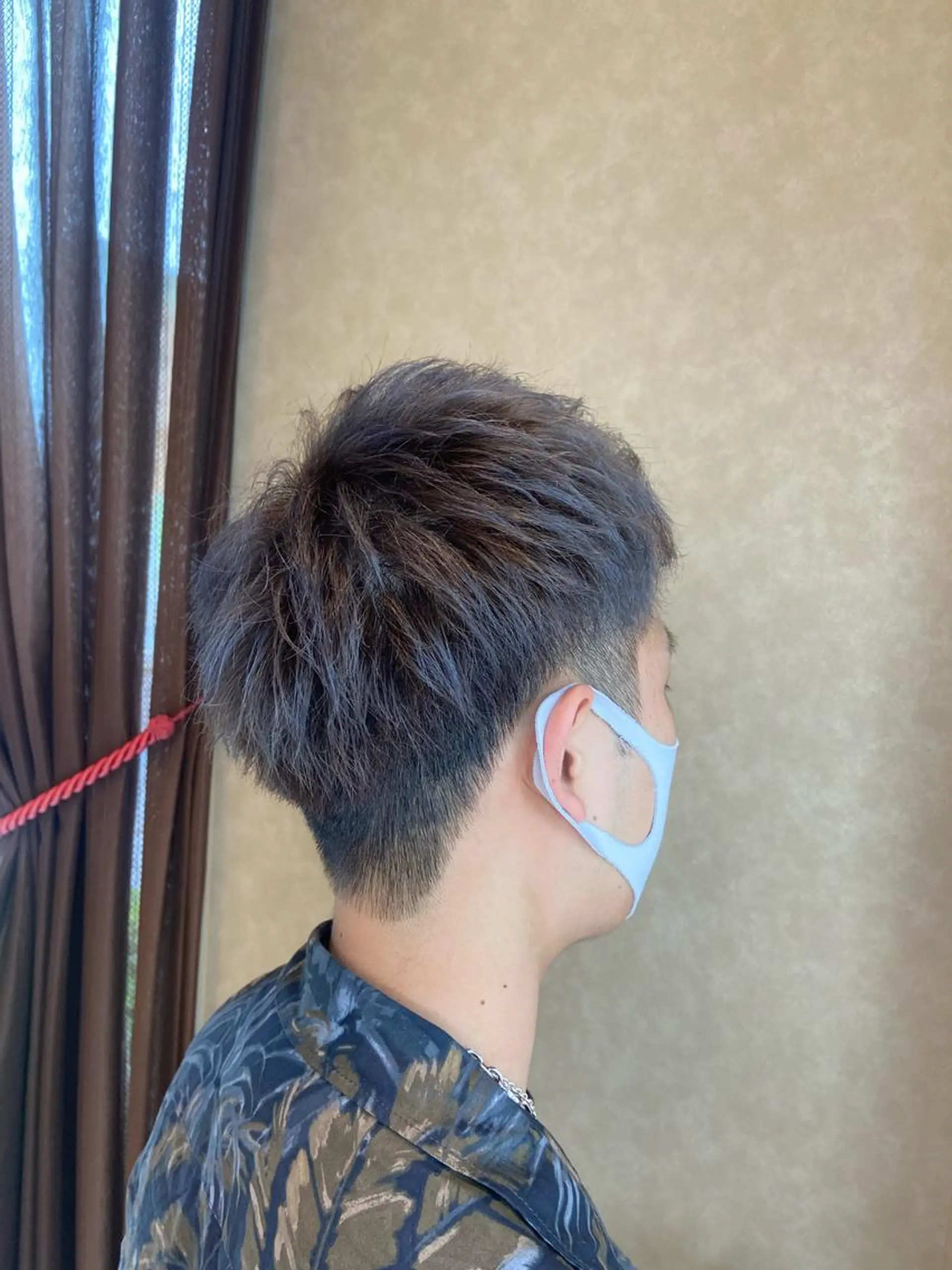 カラー メンズ アッシュ ラベンダーカラー ラベンダーアッシュ 小林 亜紀のヘアスタイル