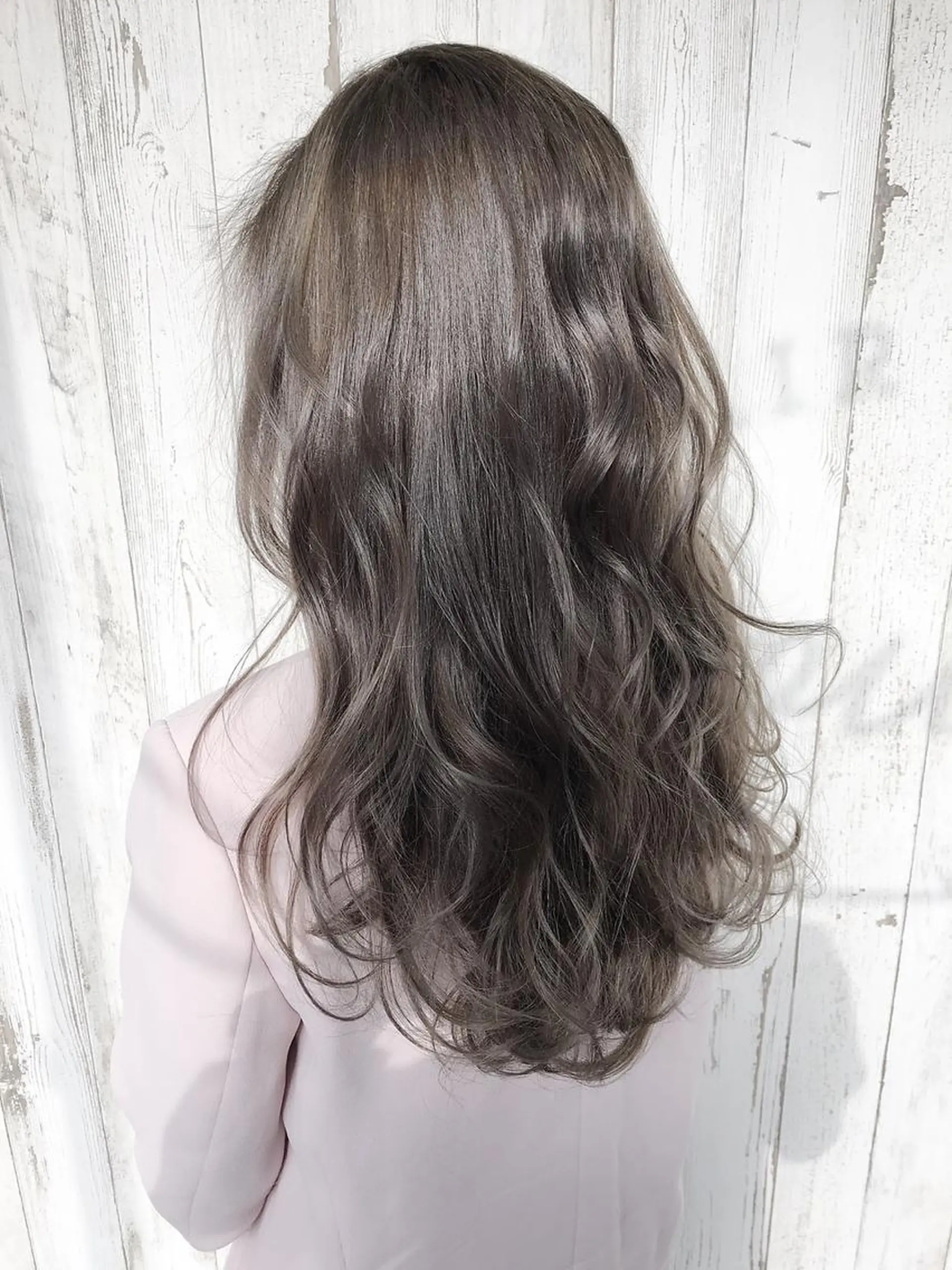 ロング カラー 心斎橋韓国ボブ 好原良真のヘアスタイル