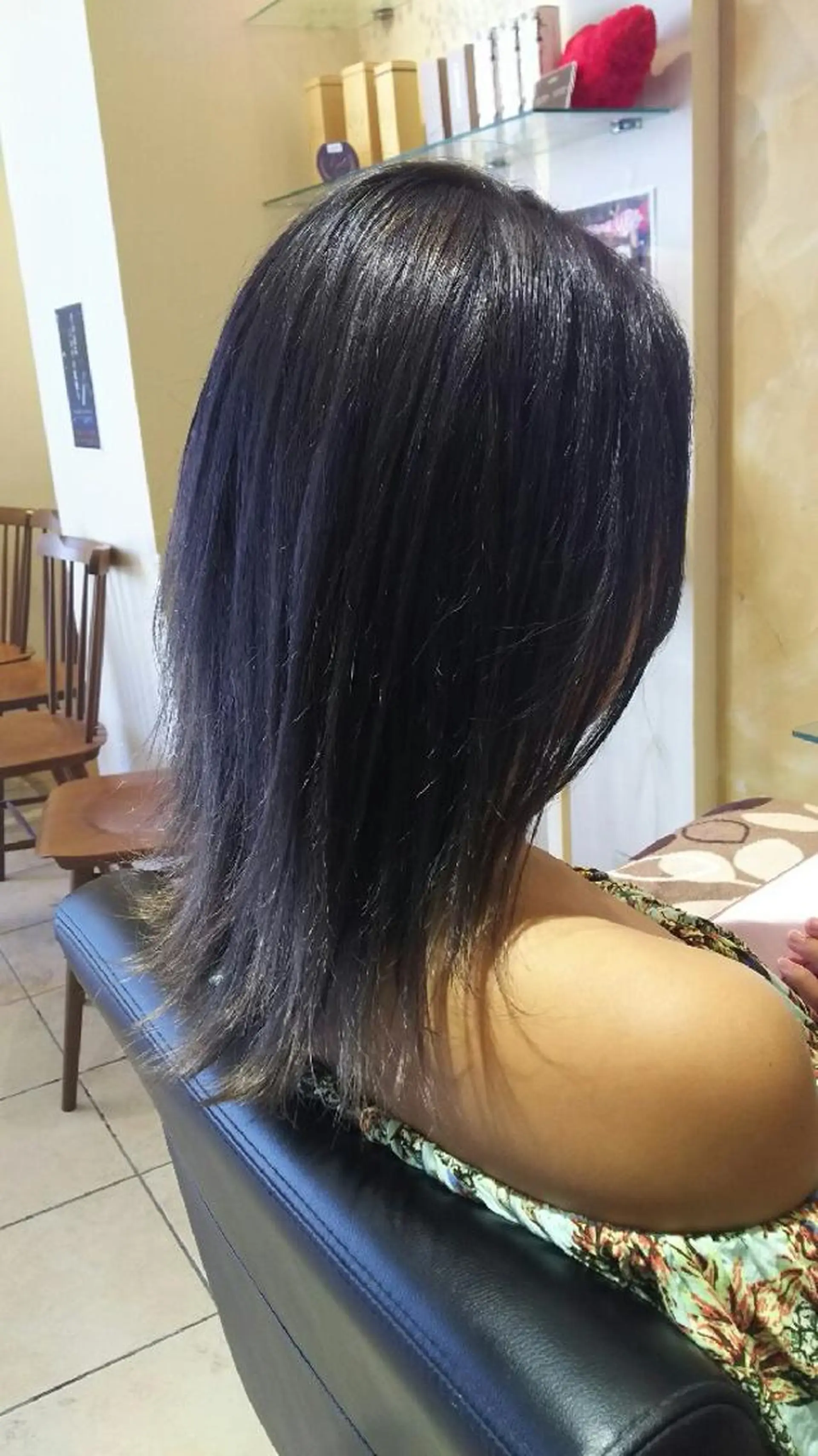 ミディアム アッシュ SHAFT Ieiriのヘアスタイル