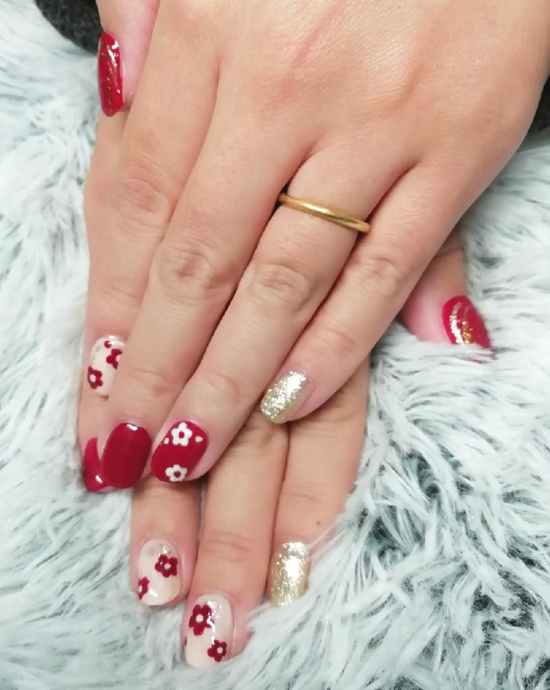 ネイル 赤色 春ネイル ひだか あいこのネイルデザイン