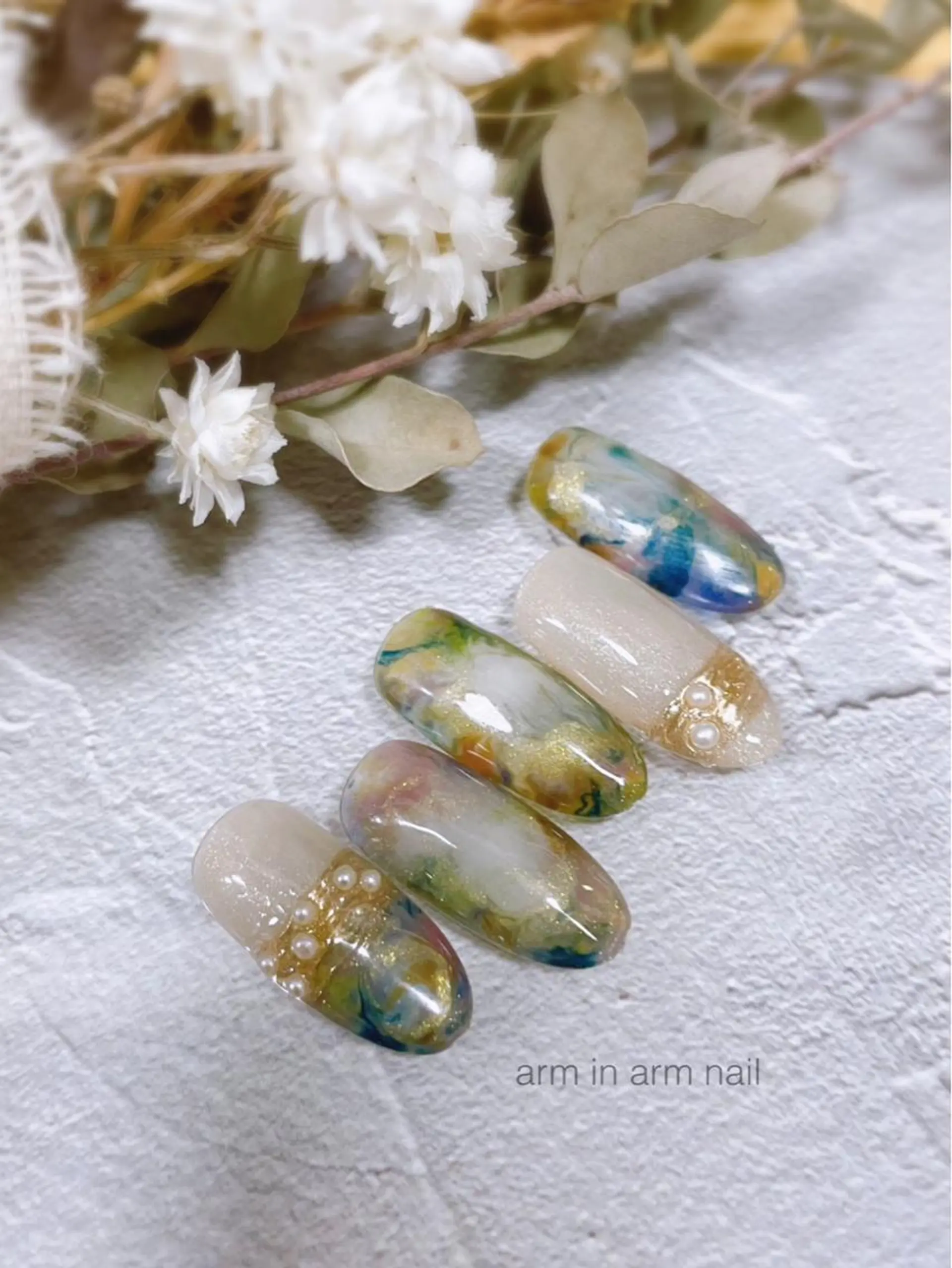 ネイル arm in arm ︎✿Yamamotoのマツエク・マツパデザイン