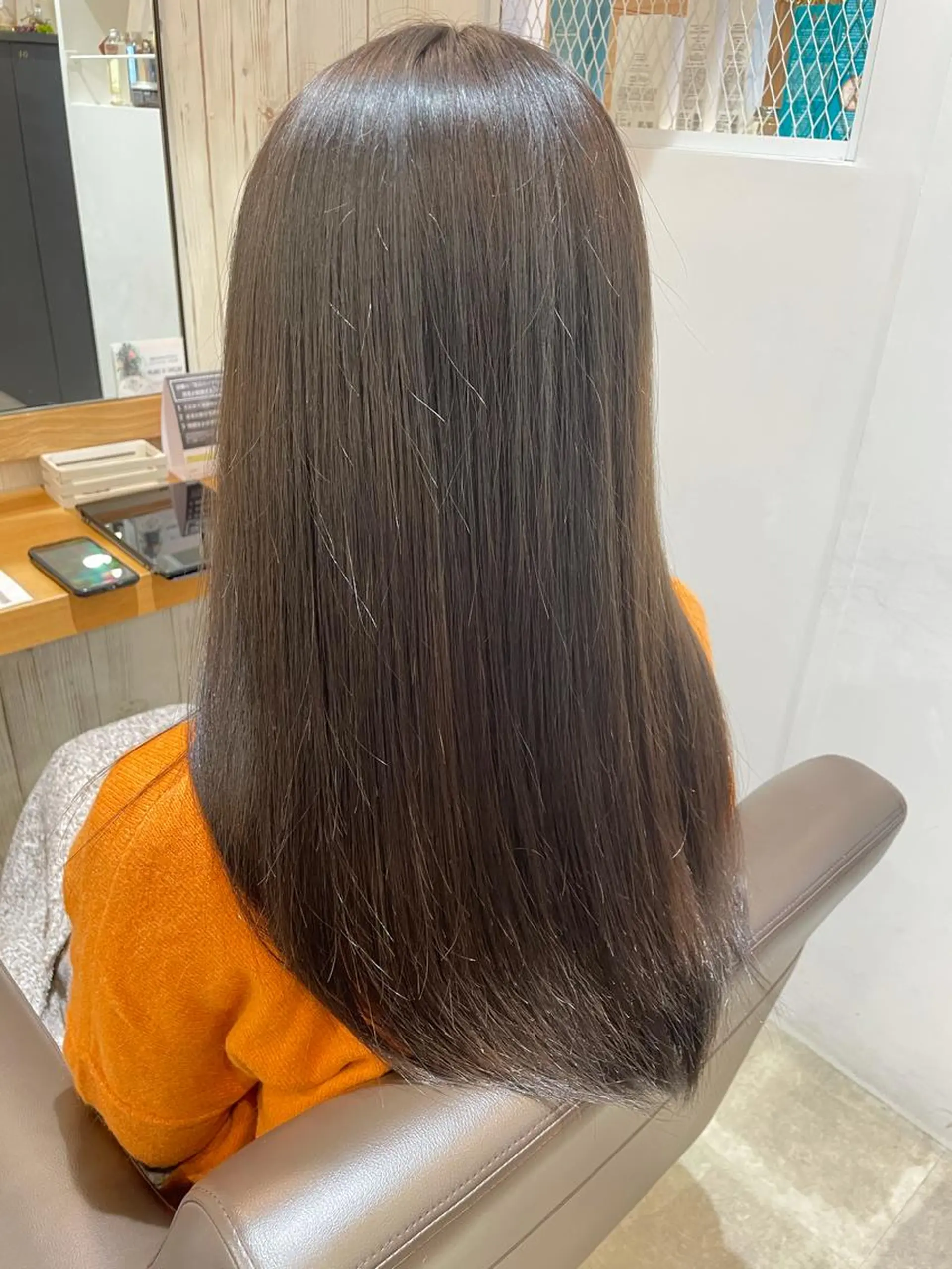 ロング カラー 鈴村 大介のヘアスタイル