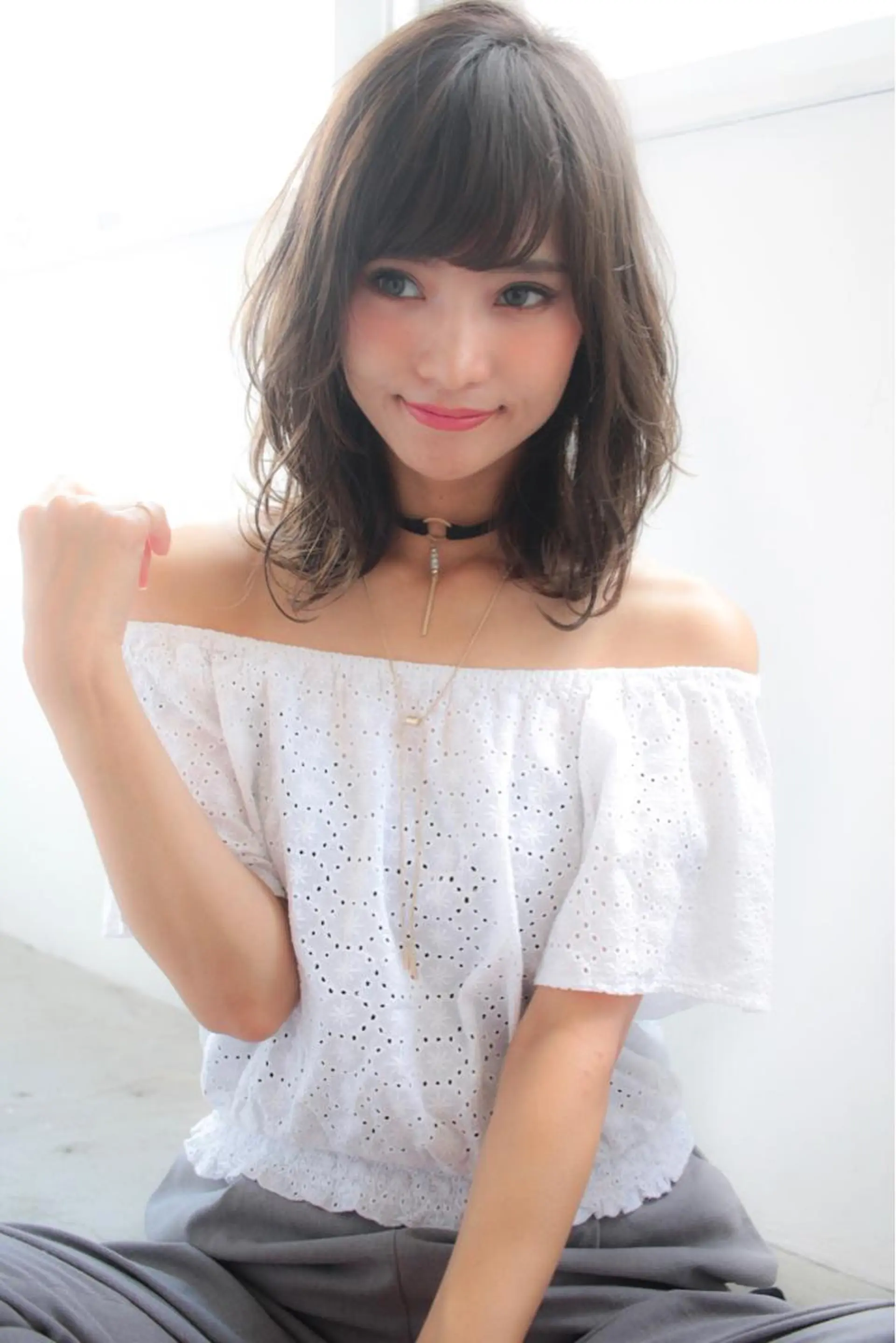 ミディアム カラー パーマ 透明感カラー グレージュ ミルクティーグレージュ 大人かわいい💍🤍 ボブ/ショートボブのヘアスタイル