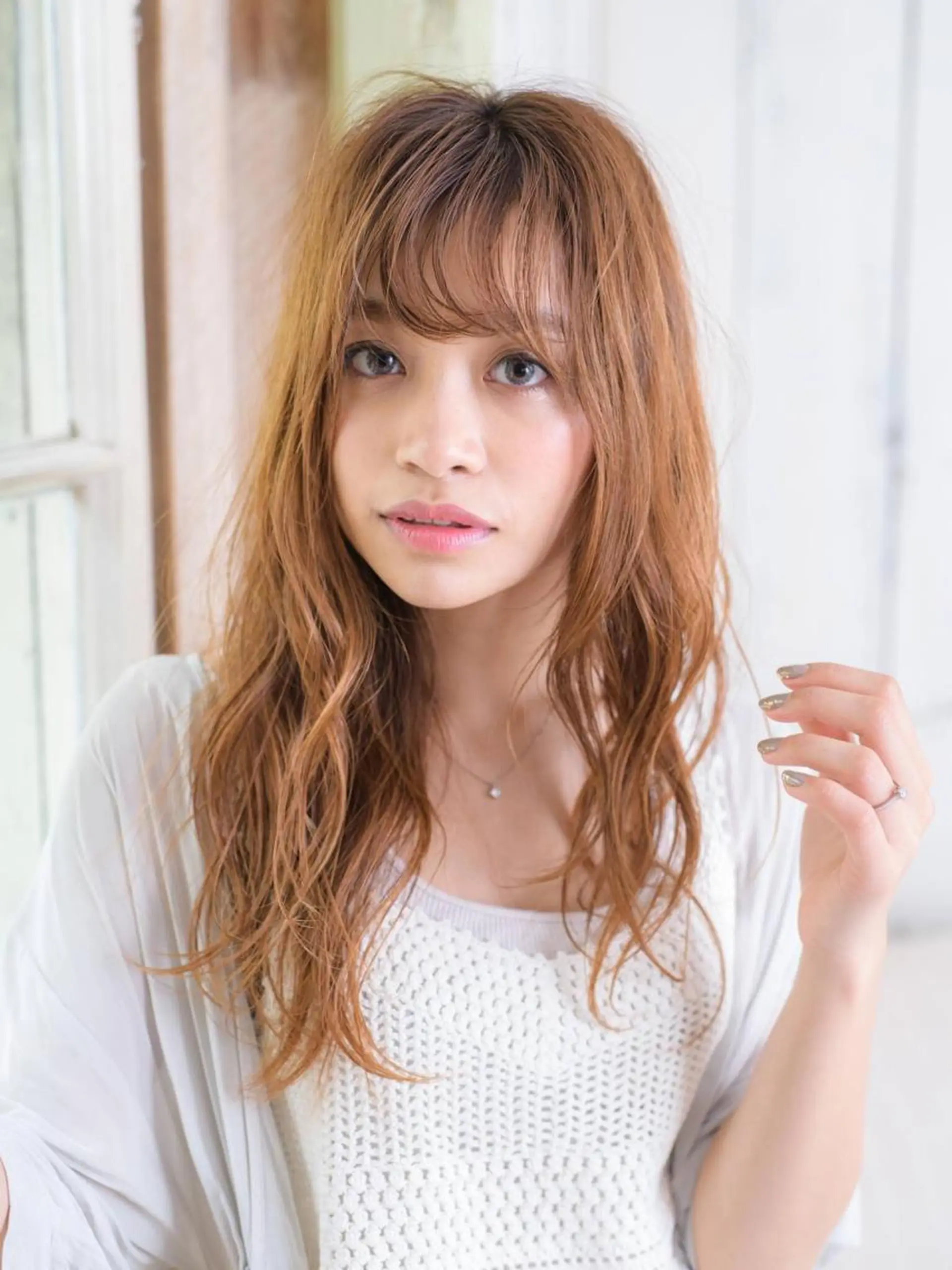 セミロング カラー 野崎 ひかりのヘアスタイル