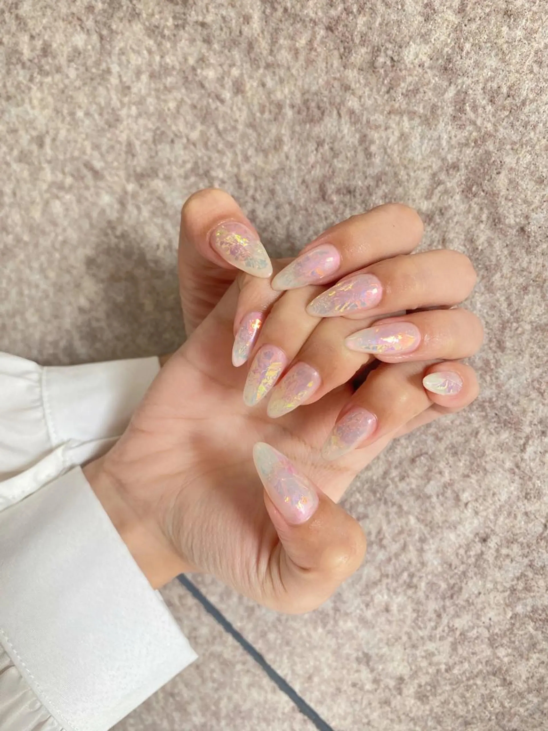 ネイル ハンドネイル I-nailロング /ワンホン/キラキラのネイルデザイン