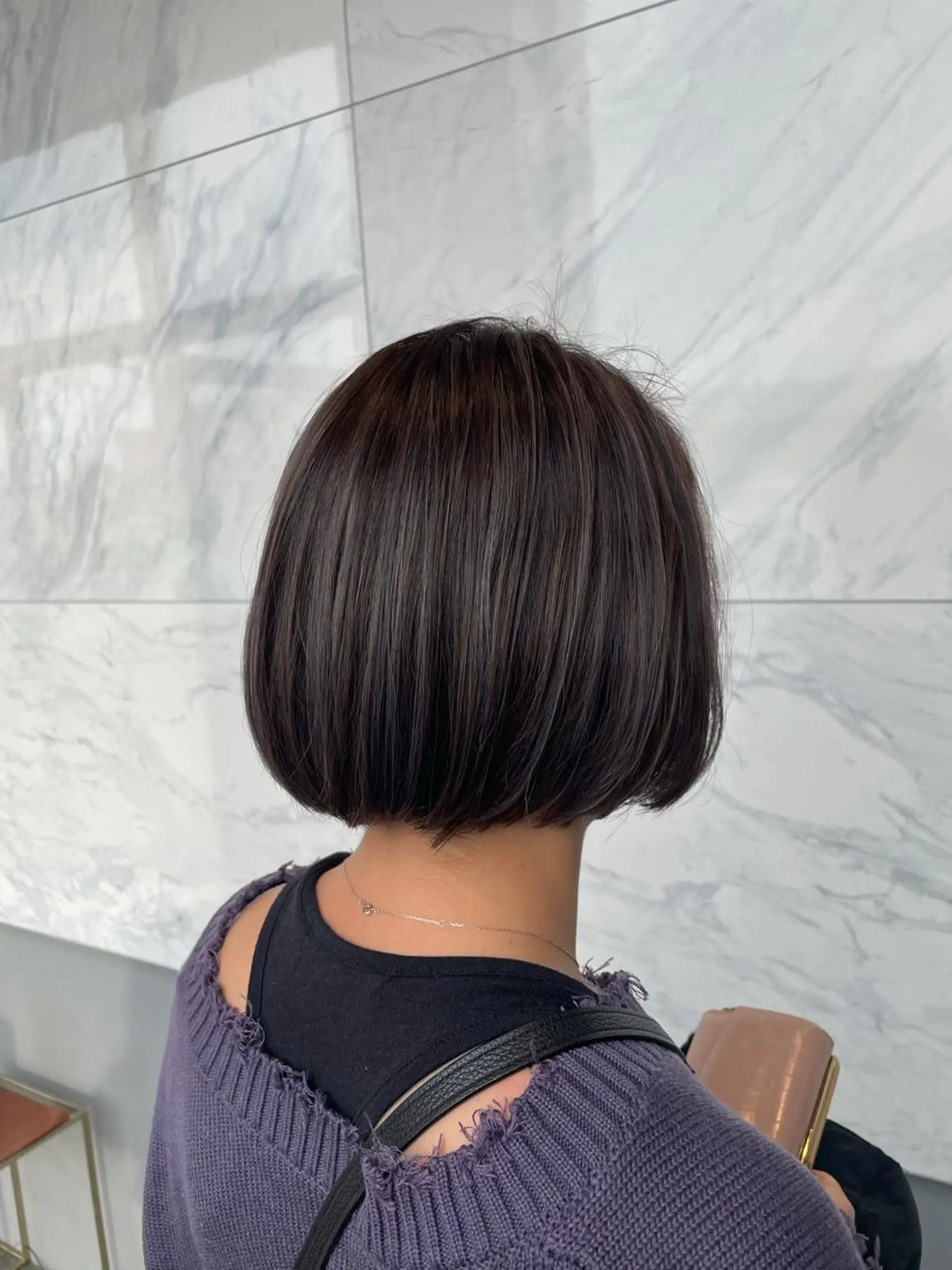 ミディアム ボブ ハイライト 茂木 結希のヘアスタイル