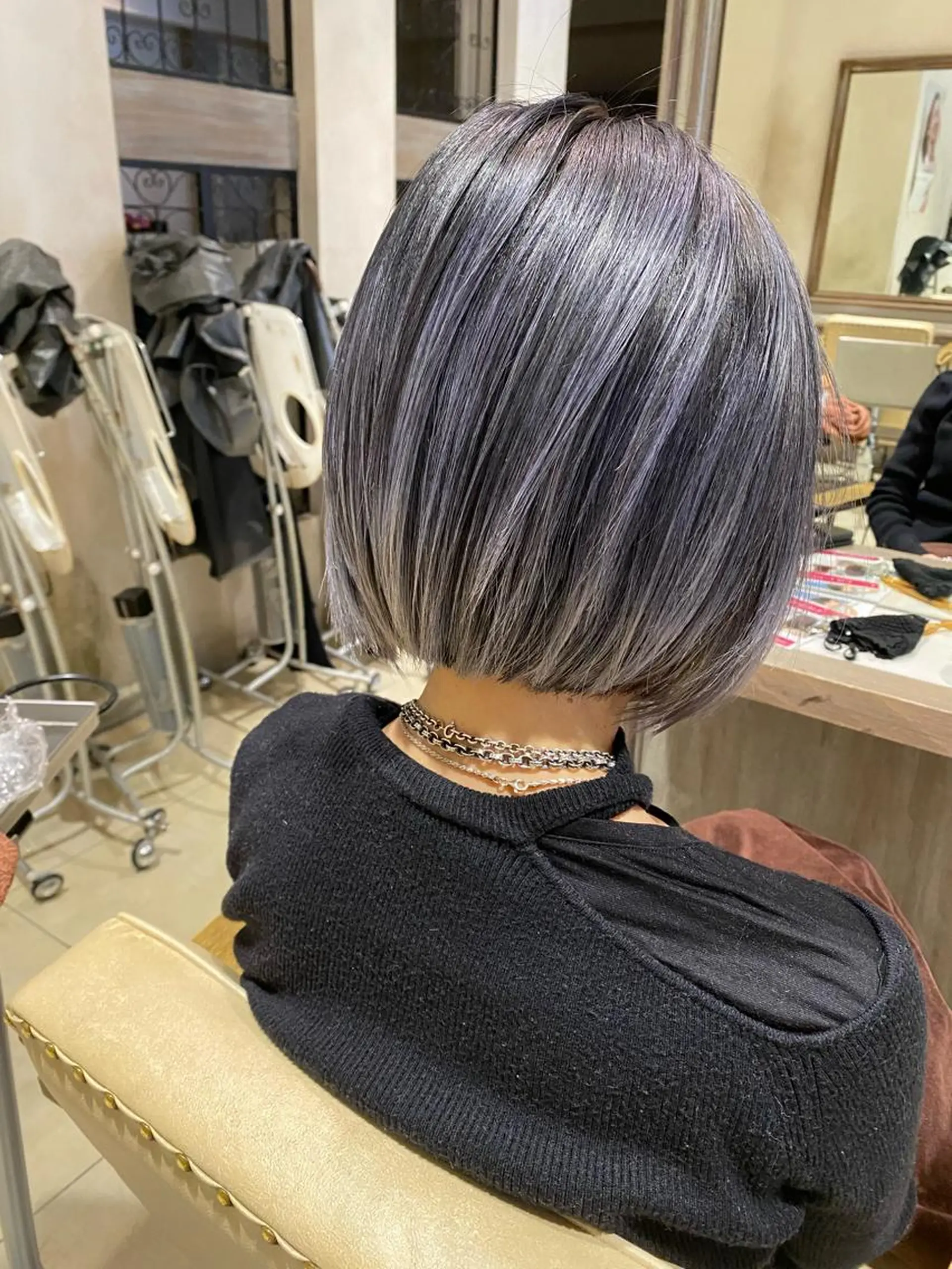 ショート バレイヤージュ 隅中秀弥のヘアスタイル