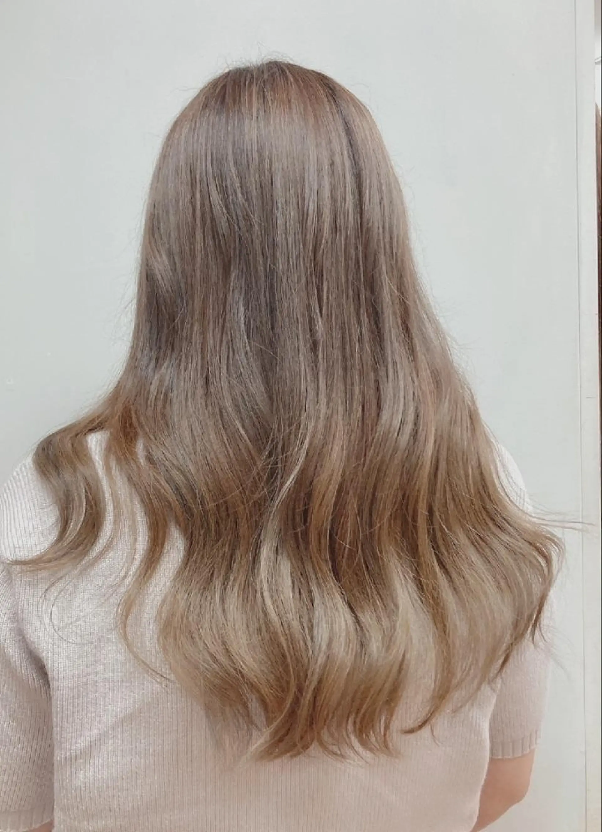 ロング カラー 💜𝑳𝑼𝑵𝑨 🌻母良田愛美🌻のヘアスタイル