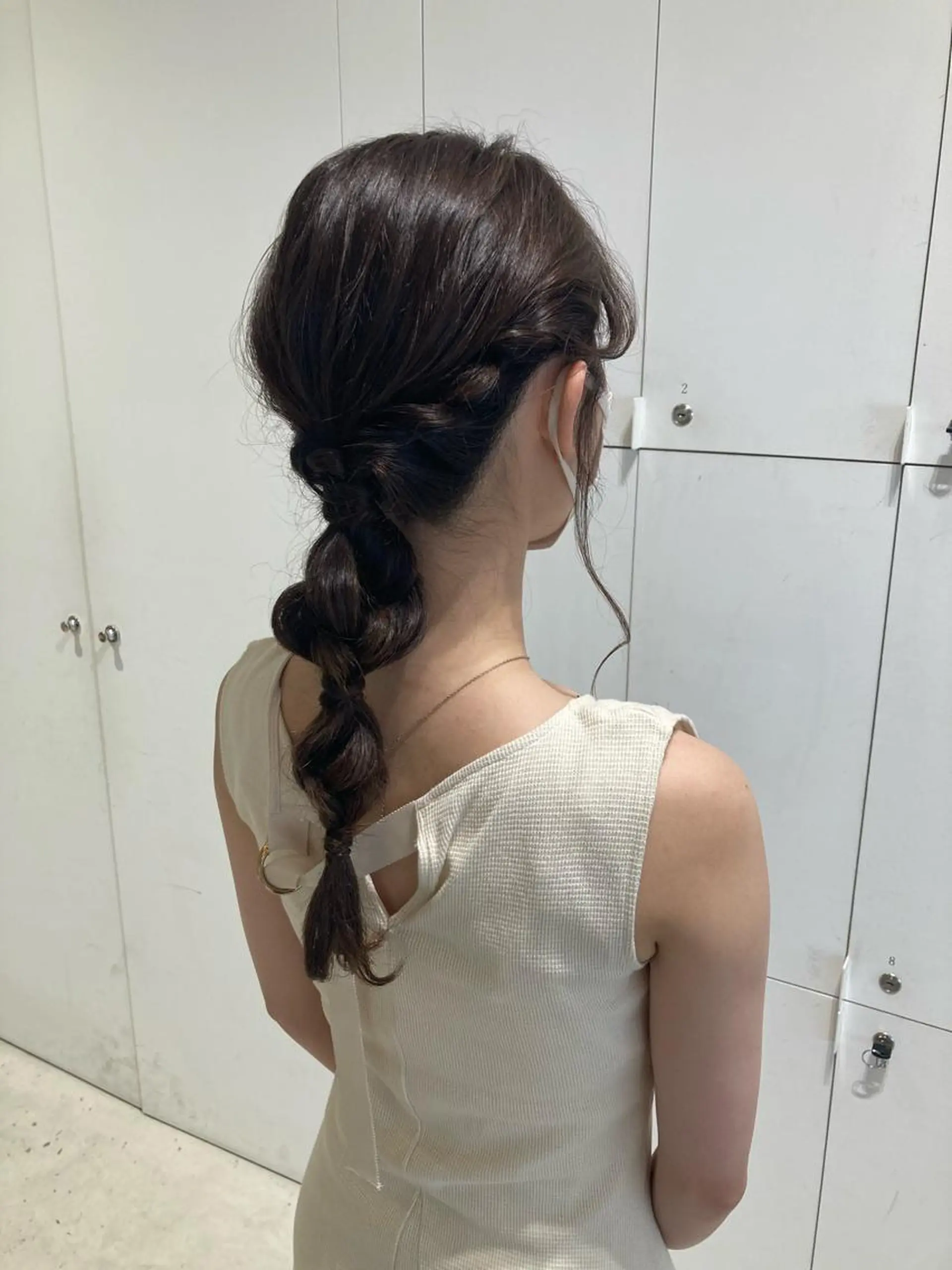 ロング ヘアアレンジ ヘアセット 透明感カラー🫧 nanohaのヘアスタイル