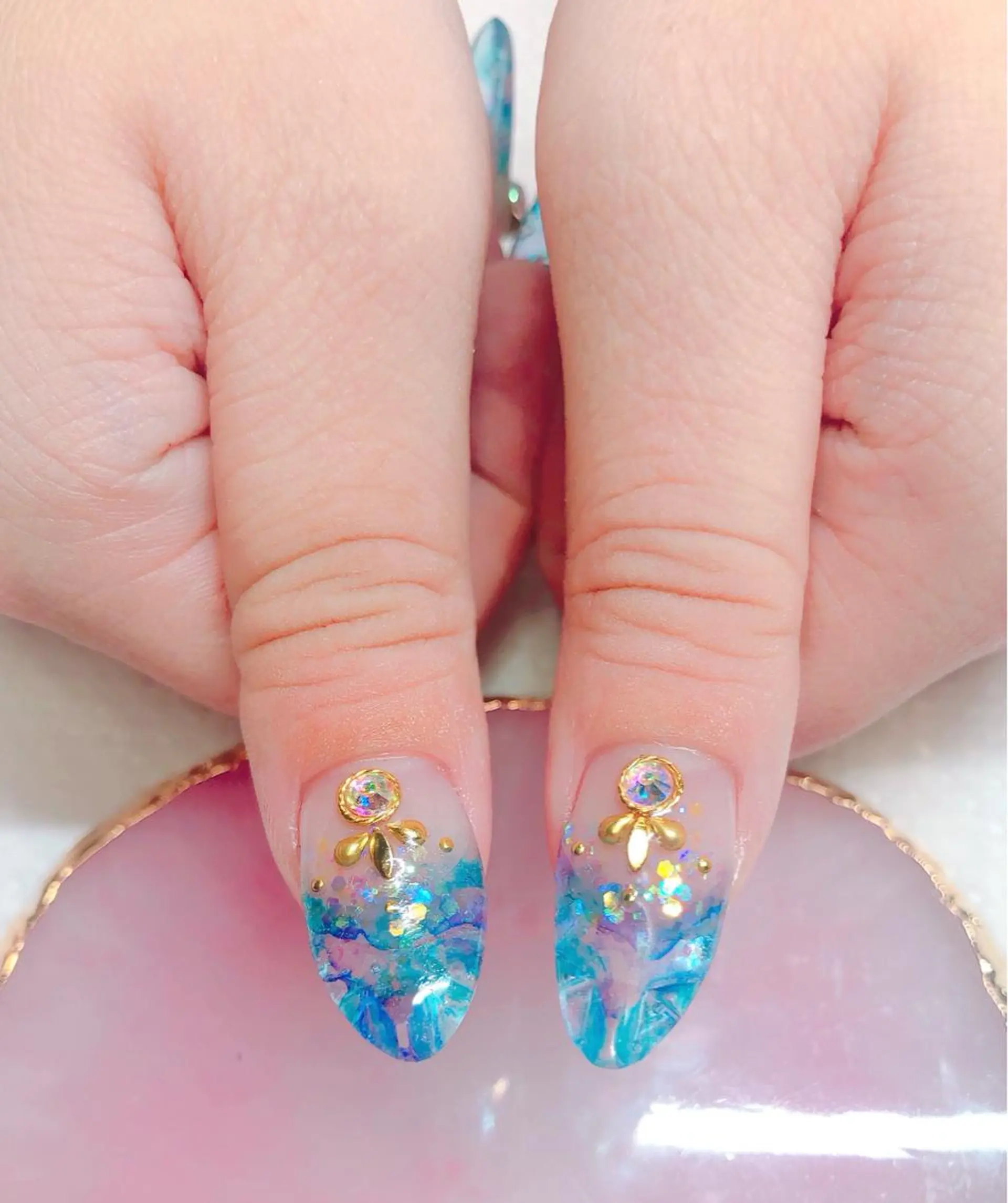 ネイル CROWN プライベートサロンのネイルデザイン