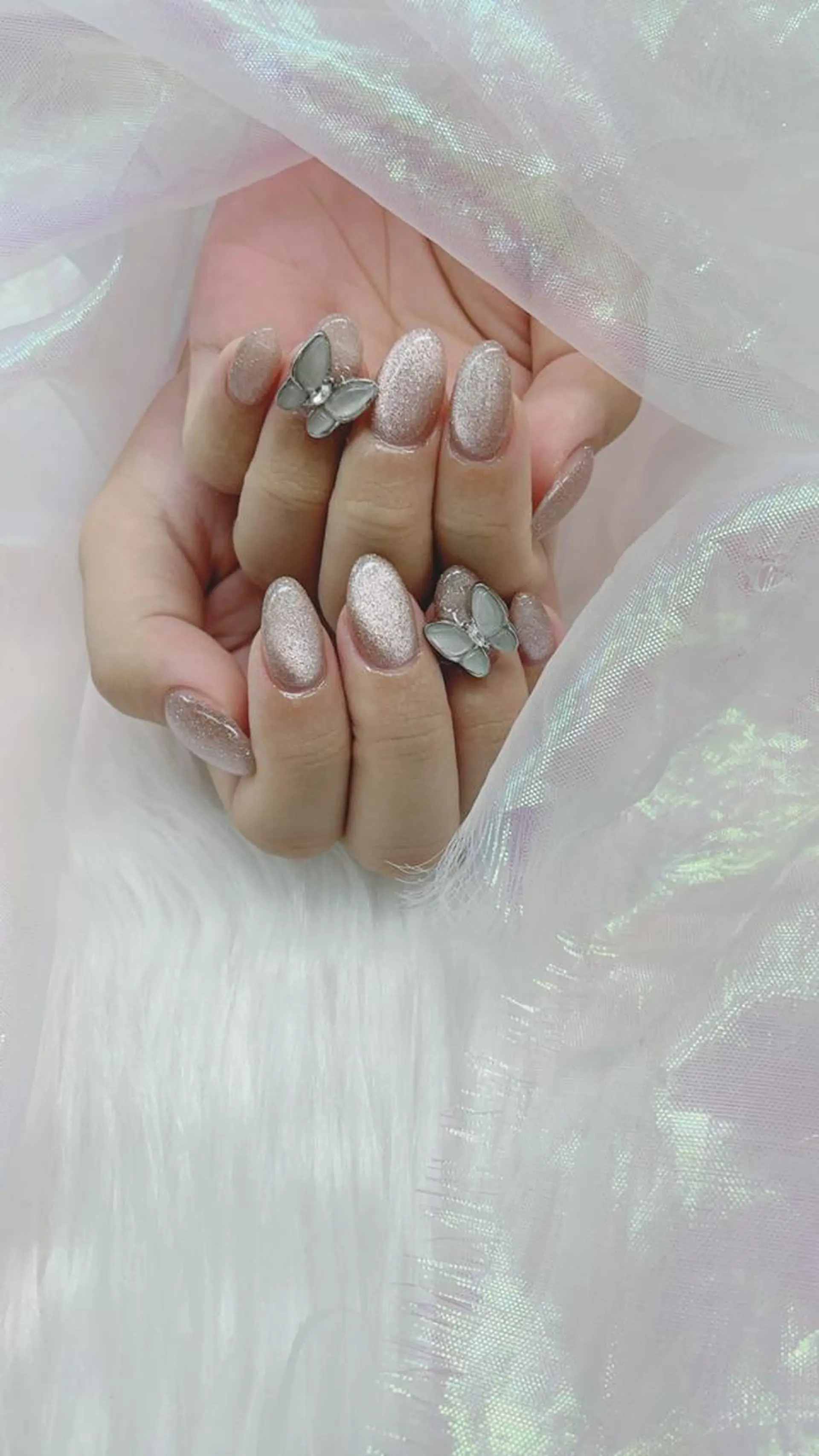 ネイル ハンドネイル 🦋ネイルサロン ブラン🌈ゆりのネイルデザイン