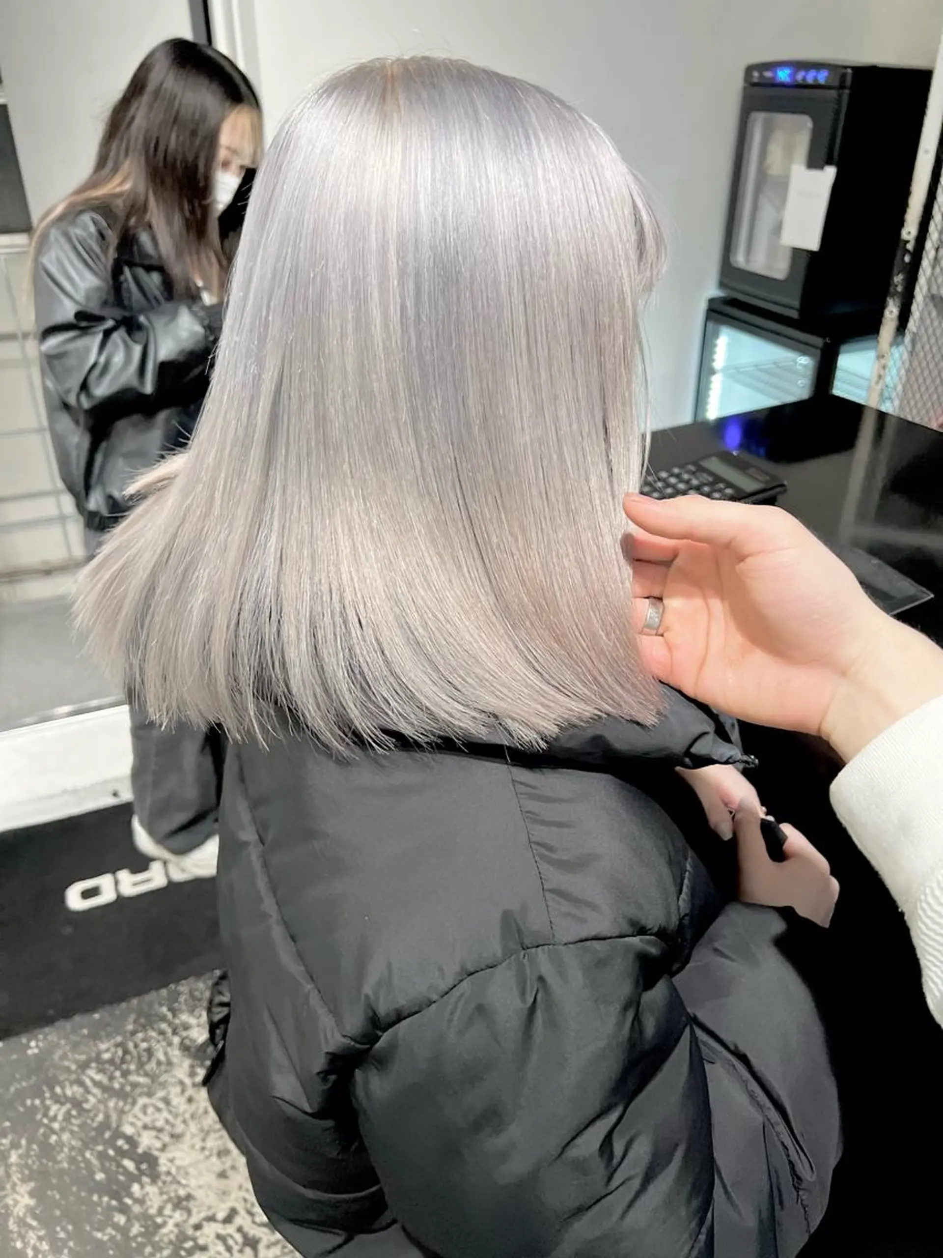 ロング カラー パーマ ヘアアレンジ メンズ キッズ メンズインナーカラー メンズウルフカット アッシュ ベージュカラー 黒髪 カット ヘアカラー トリートメント ブリーチ　ハイトーン 特化🌈フジタハルキのヘアスタイル