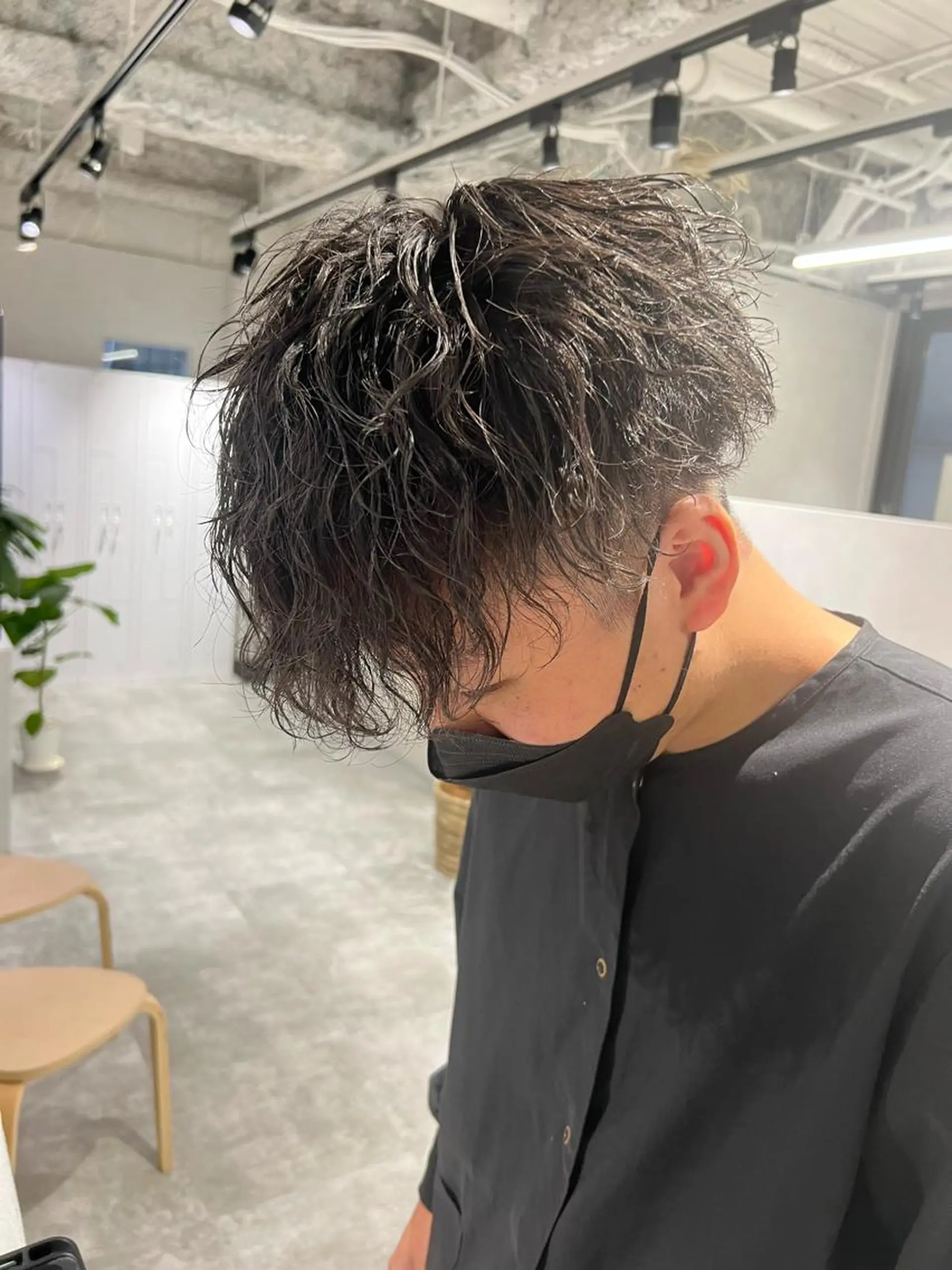 ショート パーマ メンズ 関西センターパート メンズモデル募集のヘアスタイル