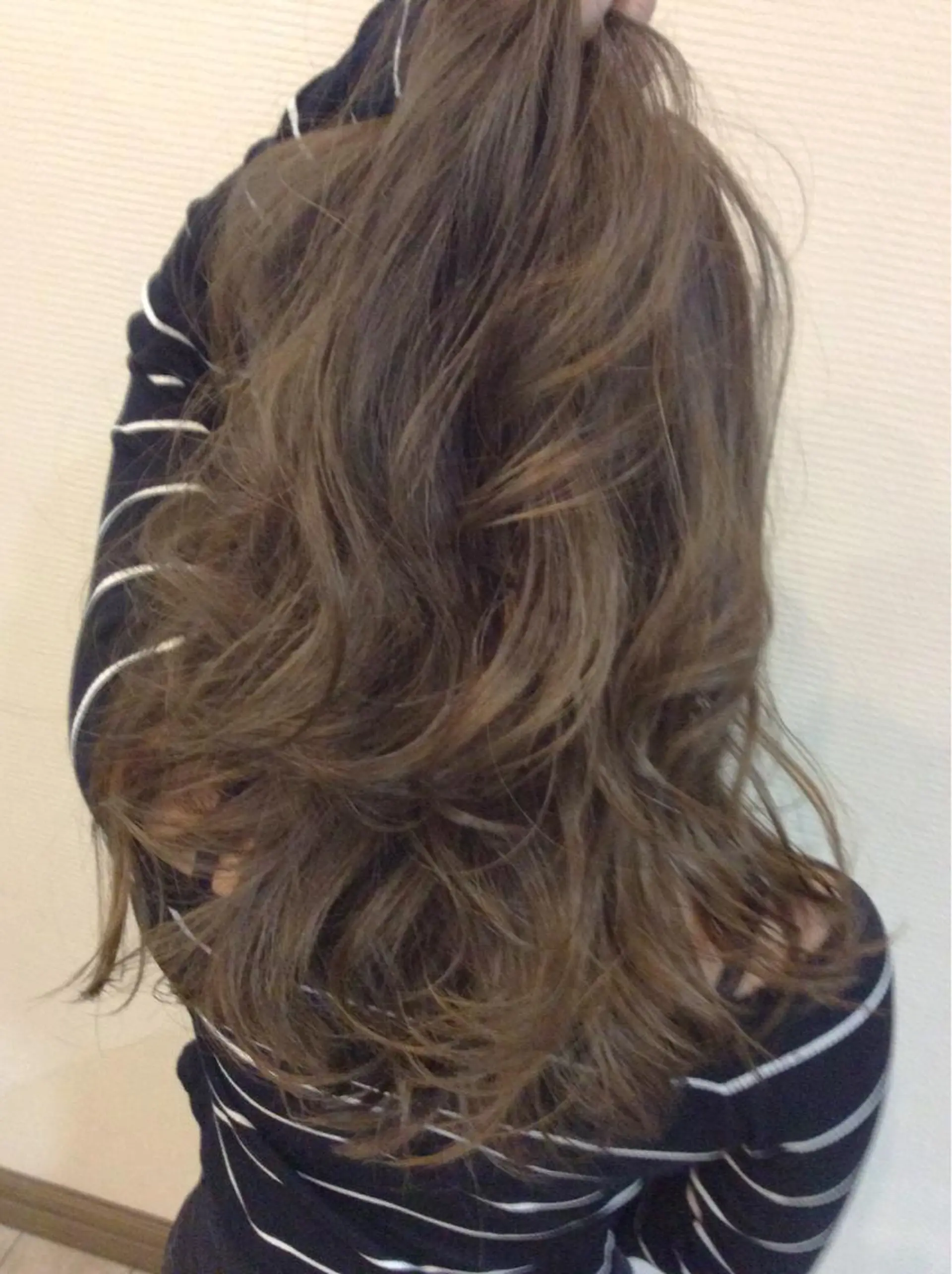 ロング カラー デザインカラー ハイライトカラー ハイライト 日比 貴大/ minim hairのヘアスタイル