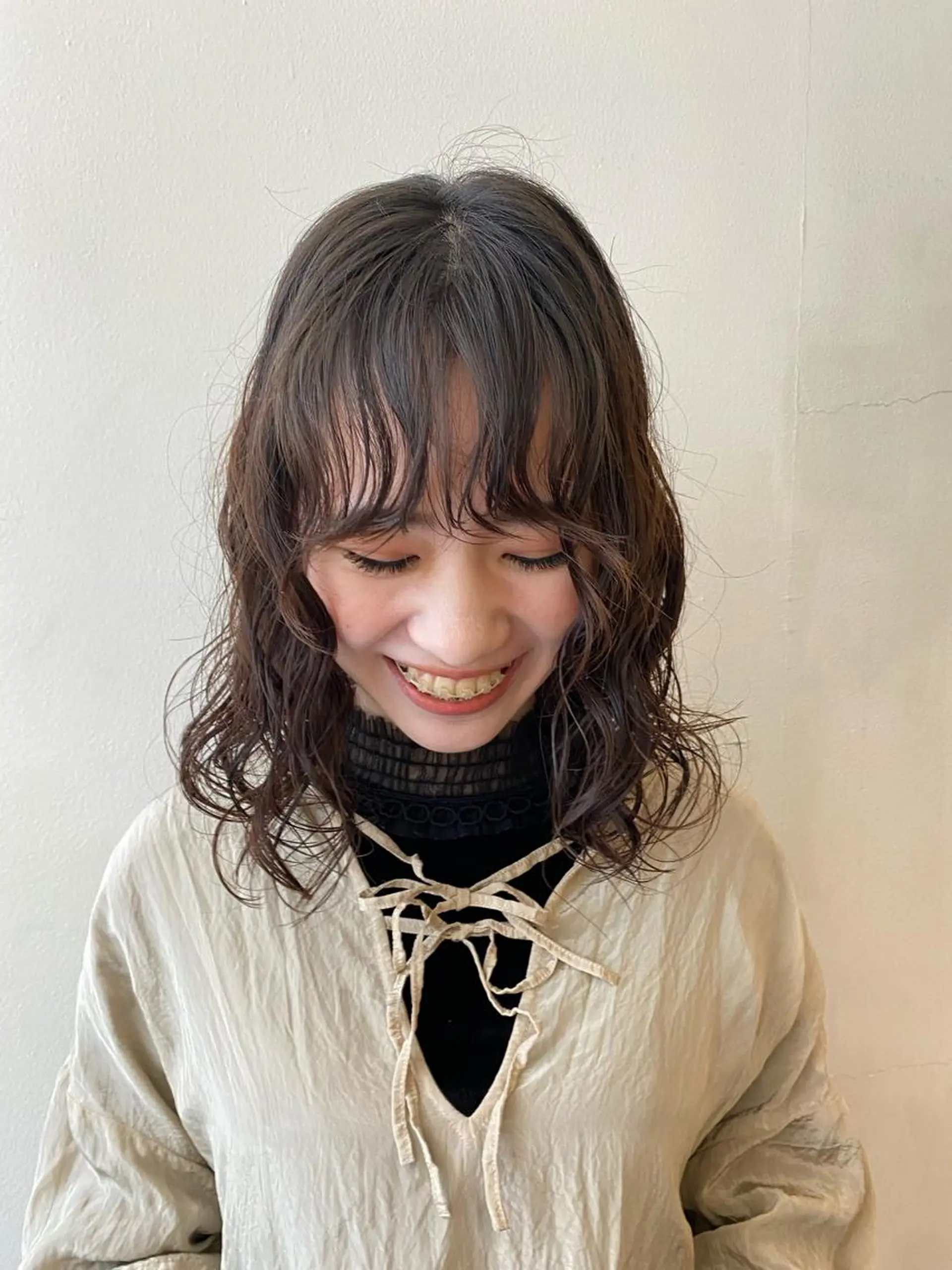 ミディアム パーマ ミディアムパーマ ニュアンスパーマ 🌸透明感艶 カラー🌸Yuukiのヘアスタイル