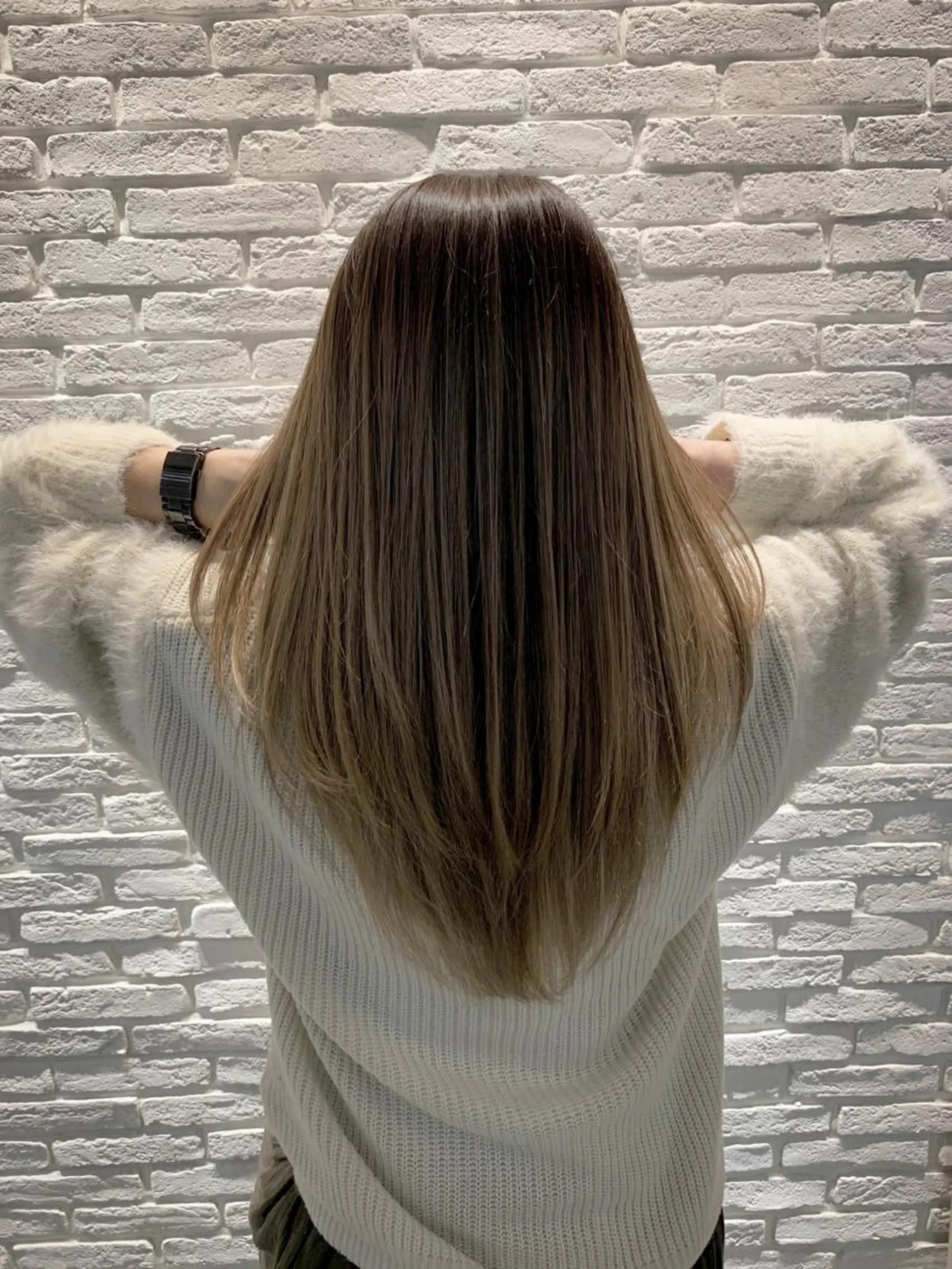 セミロング ハイライト 松村 総のヘアスタイル