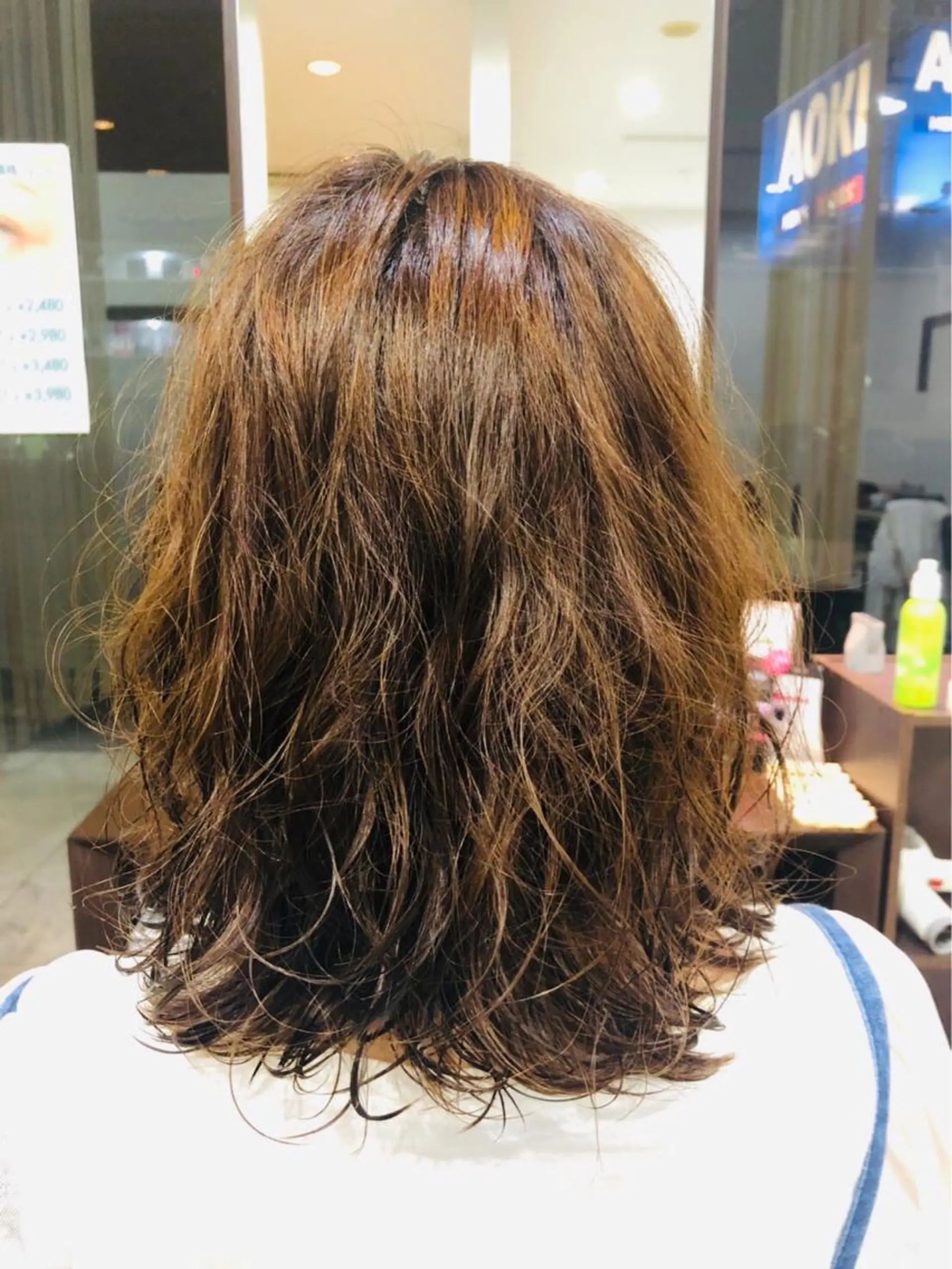 ミディアム カラー パーマ 阿久津 泰幸のヘアスタイル