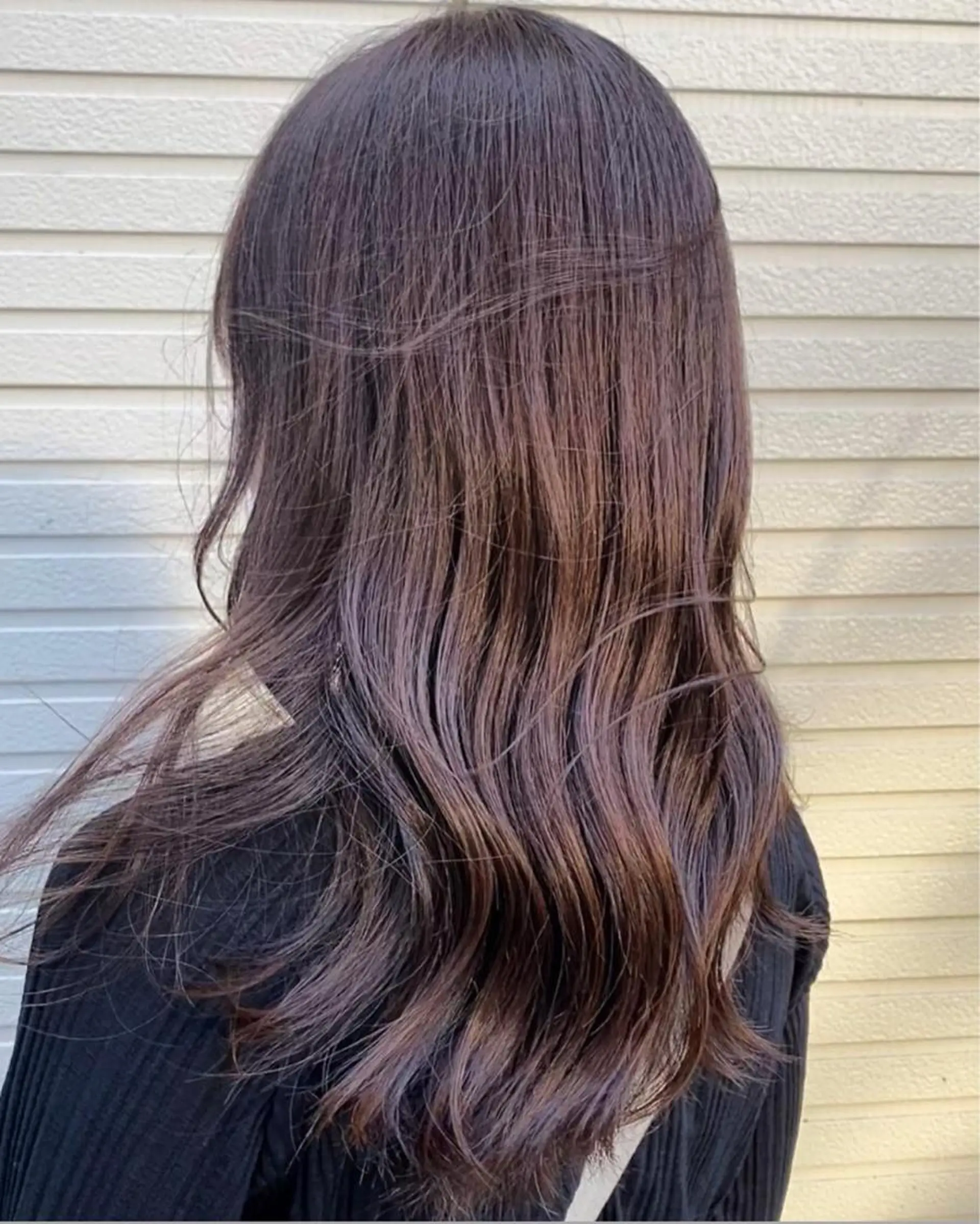 ロング ハイトーンイヤ リングカラー清水隆央のヘアスタイル