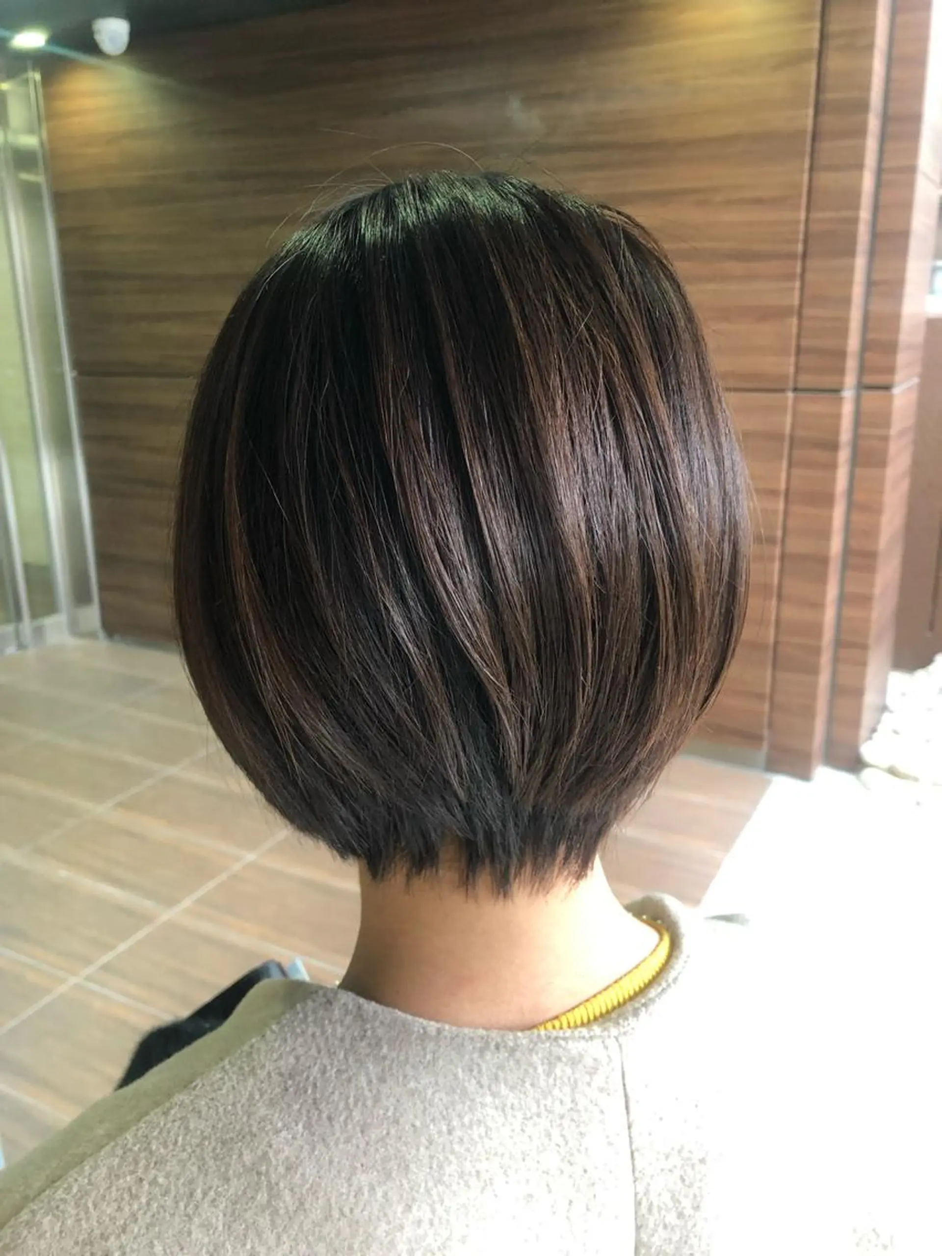 ショート カラー ✨レイヤーお任せ✨ 林有里子のヘアスタイル