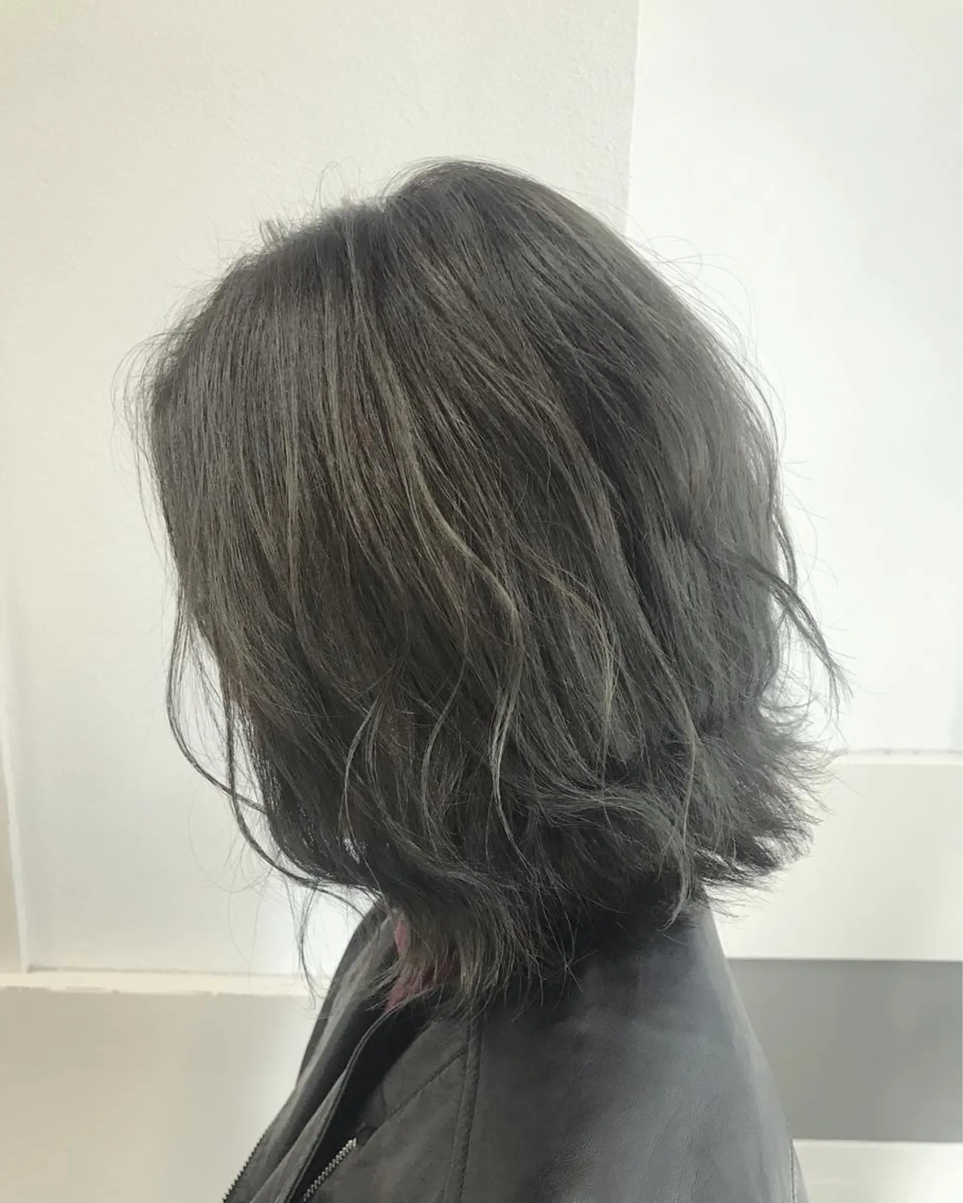 ショート カラー ヘアアレンジ ブリーチ グレージュ ブリーチなしカラー カット ヘアカラー トリートメント GiseL天神カラー 髪質改善/ブリーチのヘアスタイル