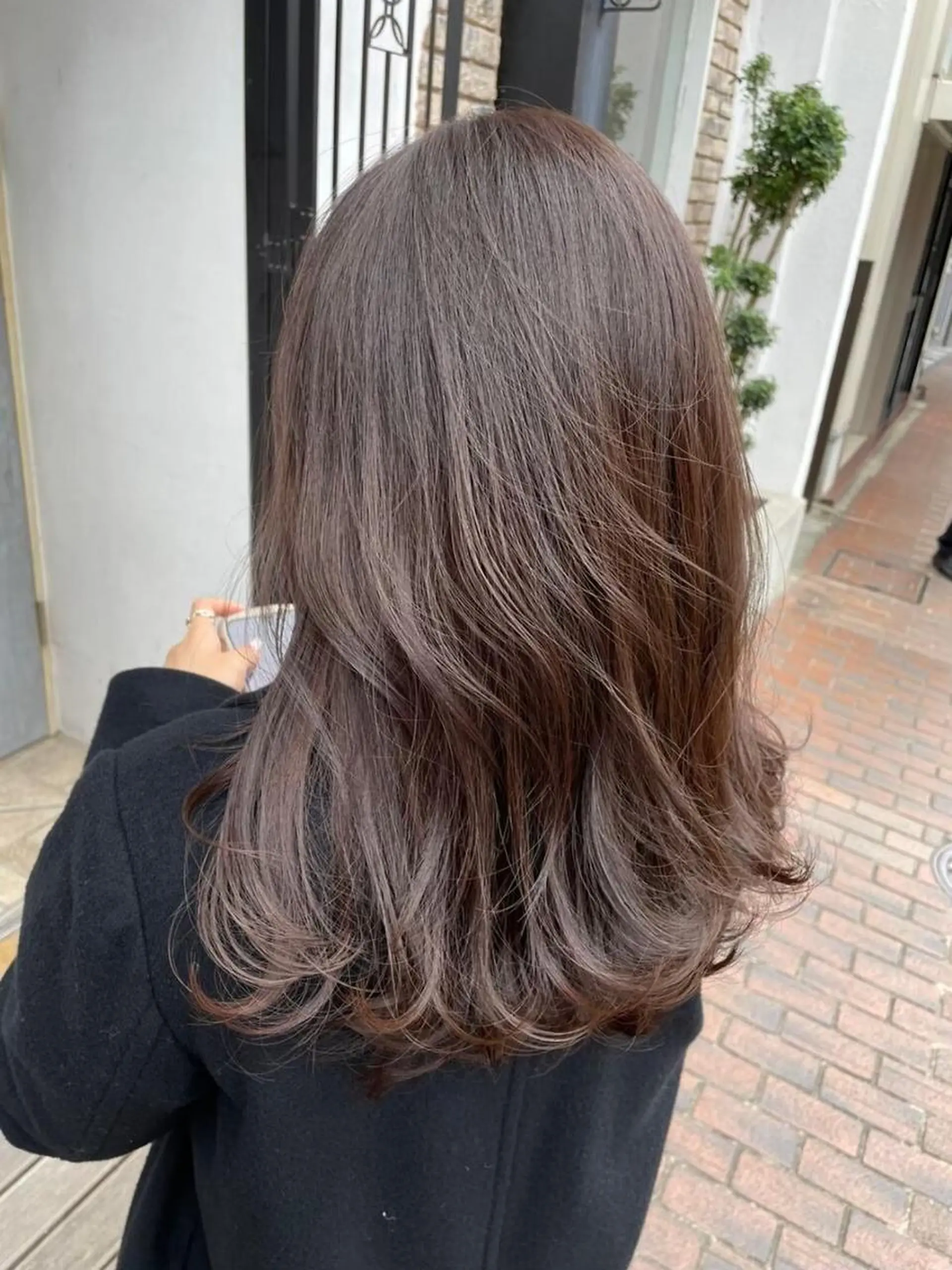 ミディアム ハイライト 髪質改善 韓国風ヘア レイヤーカット 小顔カット カット ヘアカラー トリートメント TIGRE for hairのヘアスタイル