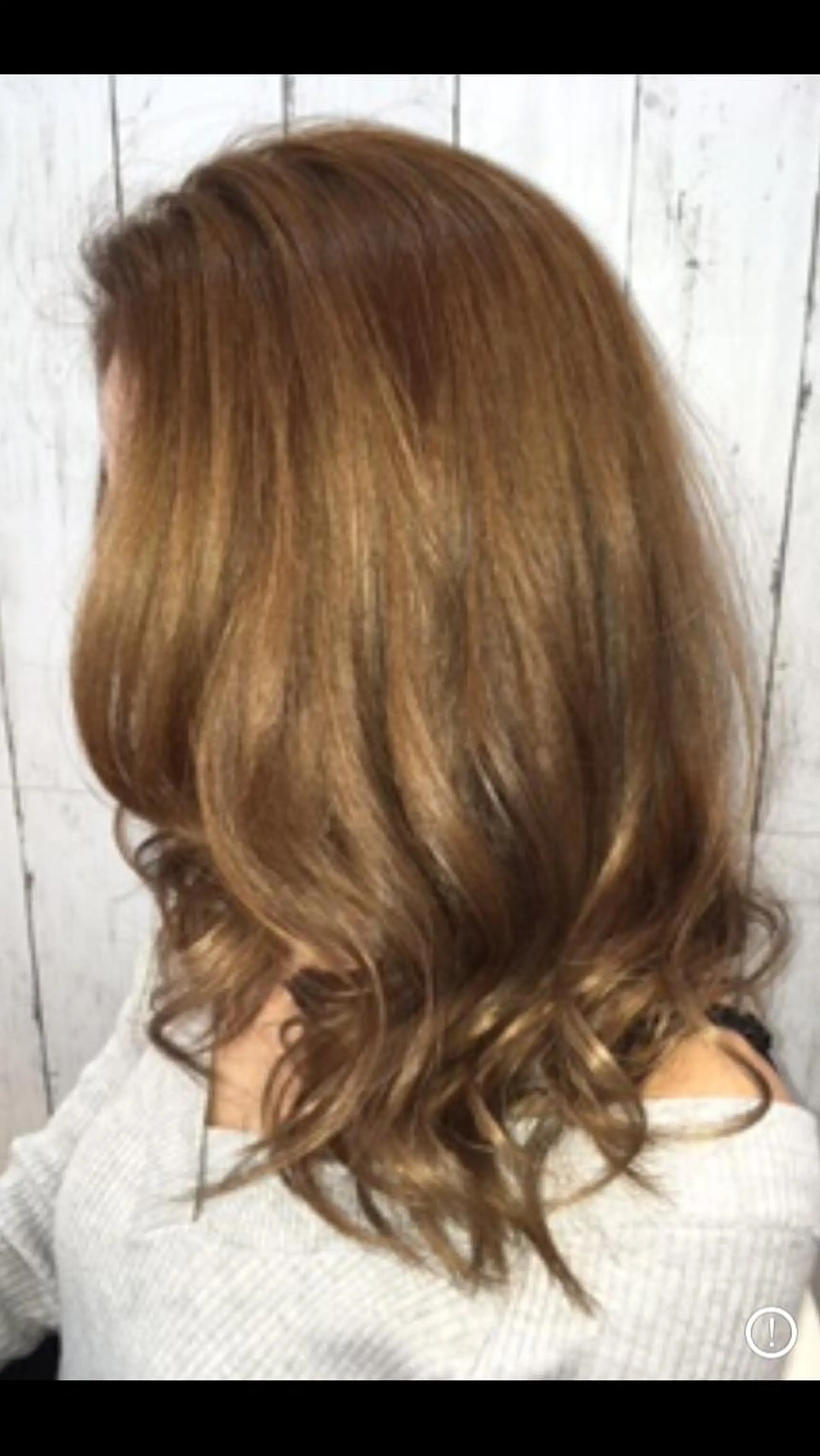 セミロング カラー カット パーマ 岩本 ヨシハルのヘアスタイル