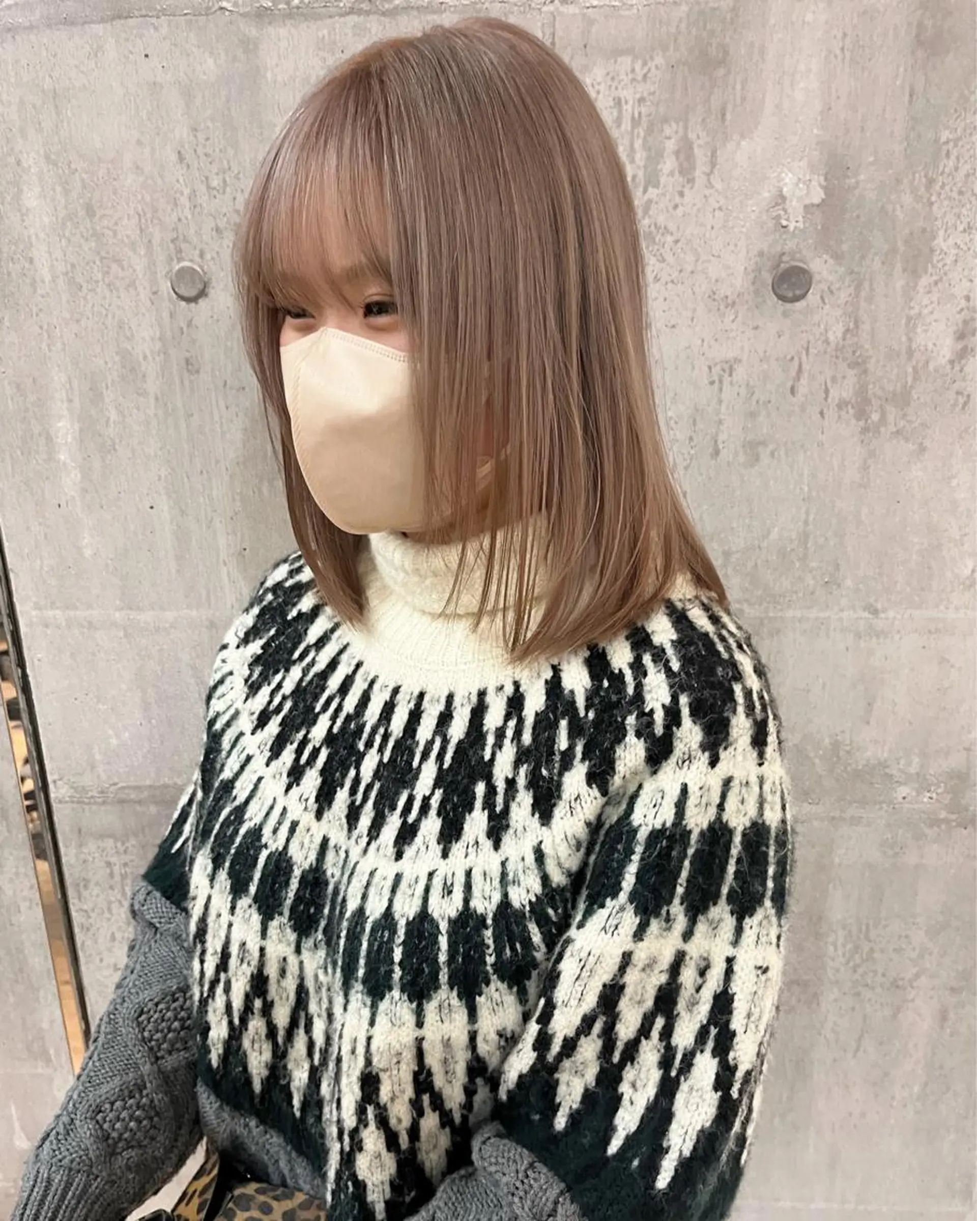 ミディアム カラー ﾊｲﾄｰﾝ/ｼｮｰﾄ 村上淳乃🐥のヘアスタイル