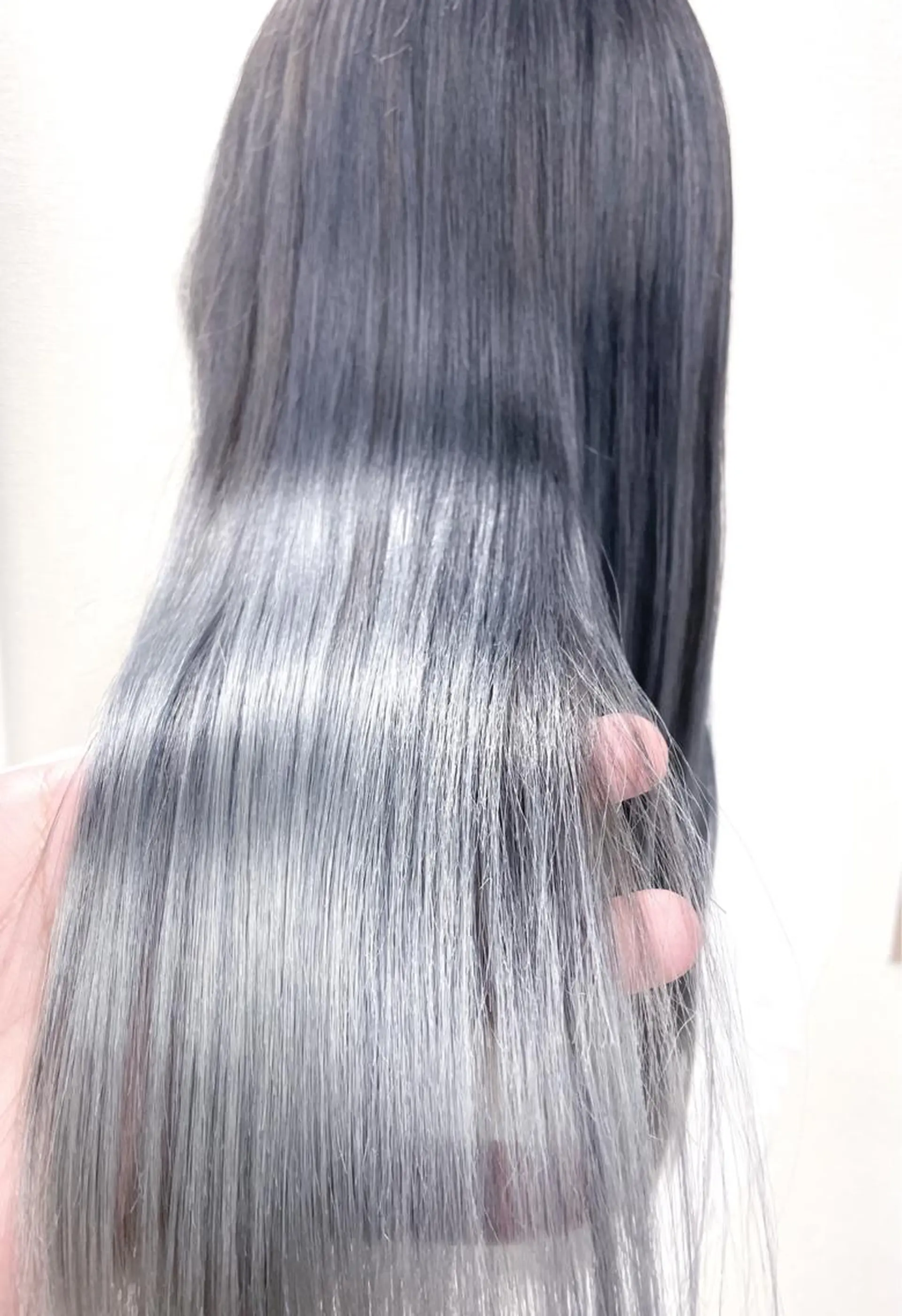 ロング カラー est hair &beautyのヘアスタイル