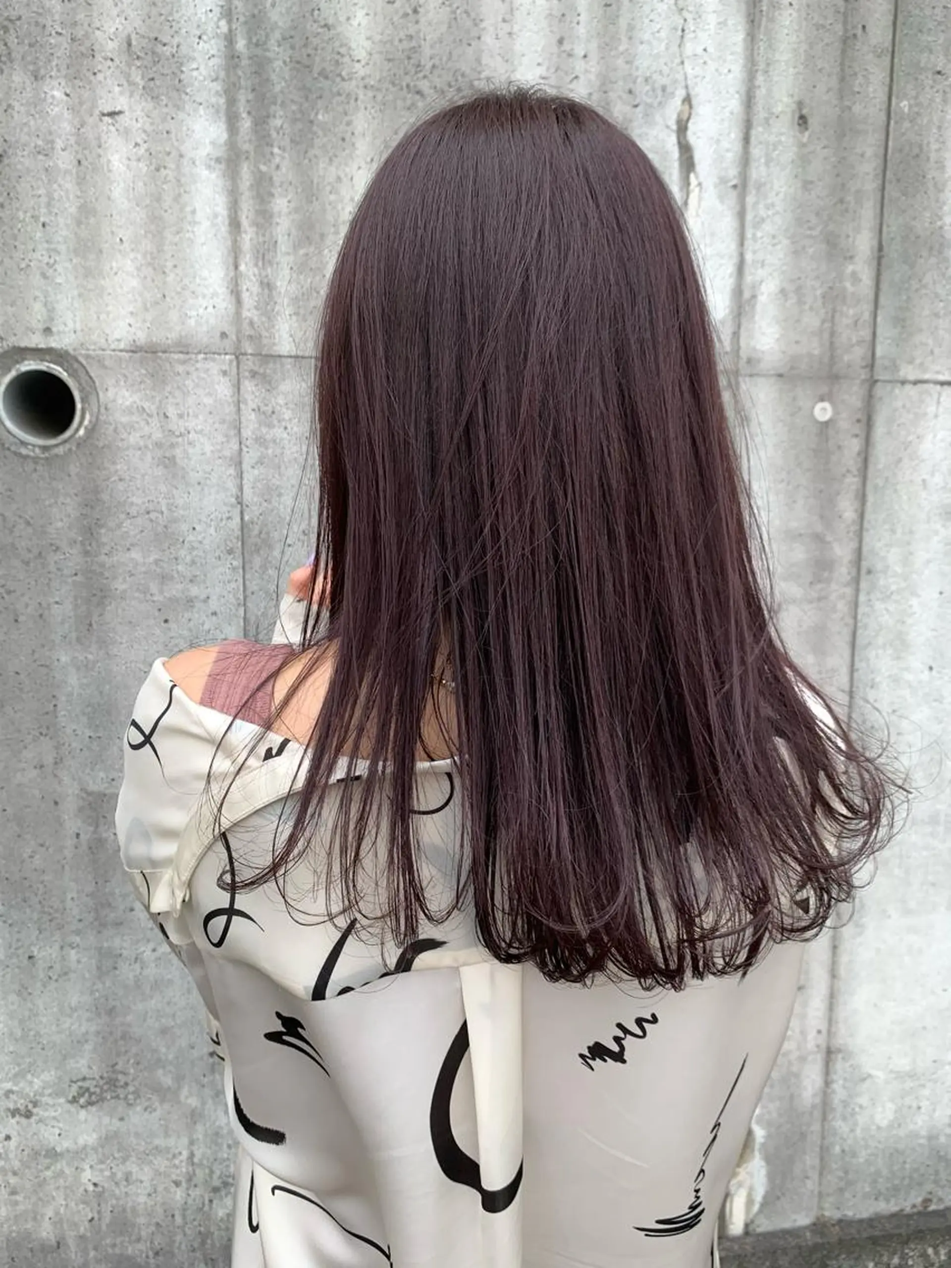 セミロング パープルカラー レイヤーカット TAIKIのヘアスタイル