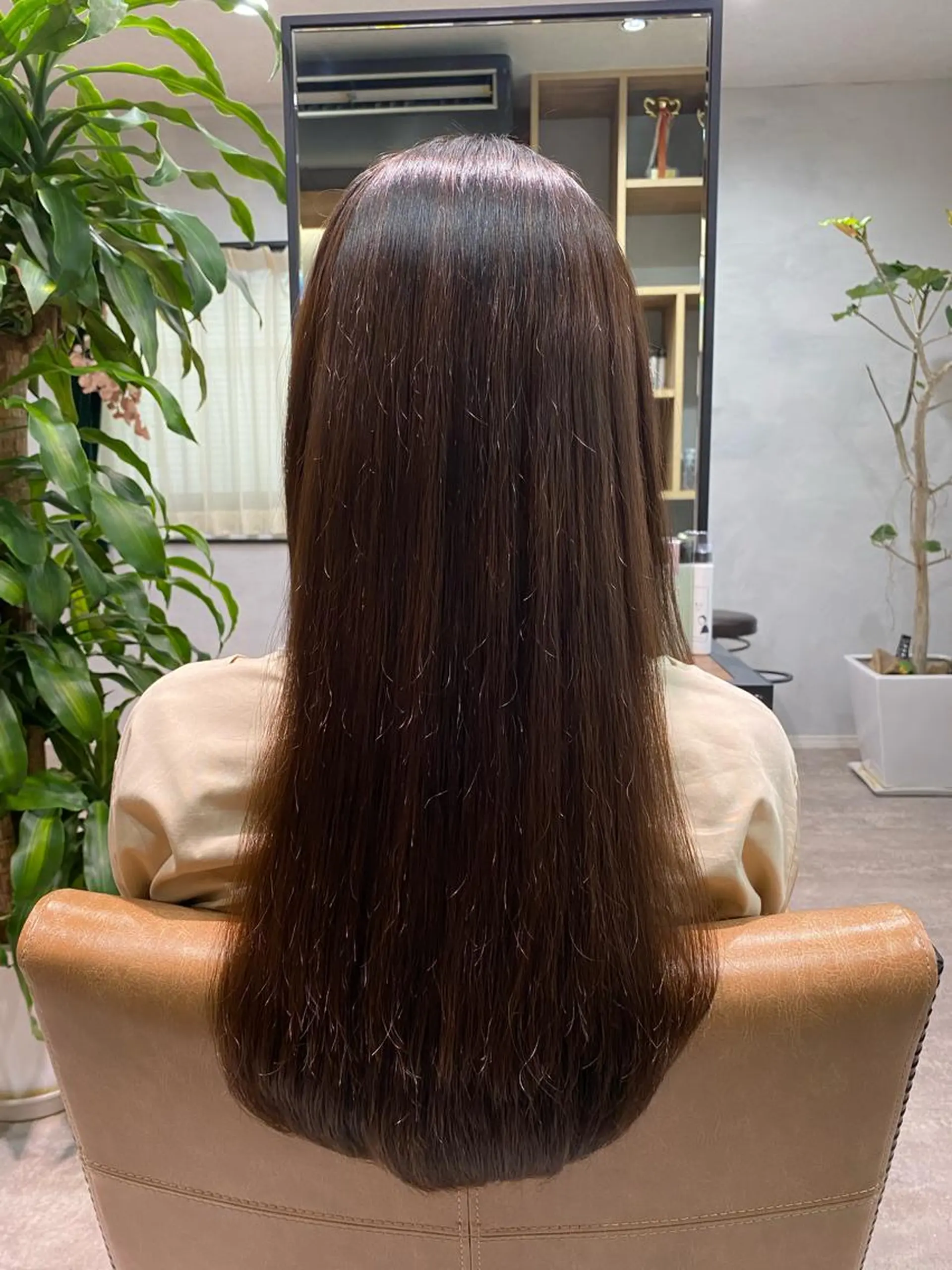 ロング 酸性ストレート 縮毛矯正 大久保 優香のヘアスタイル