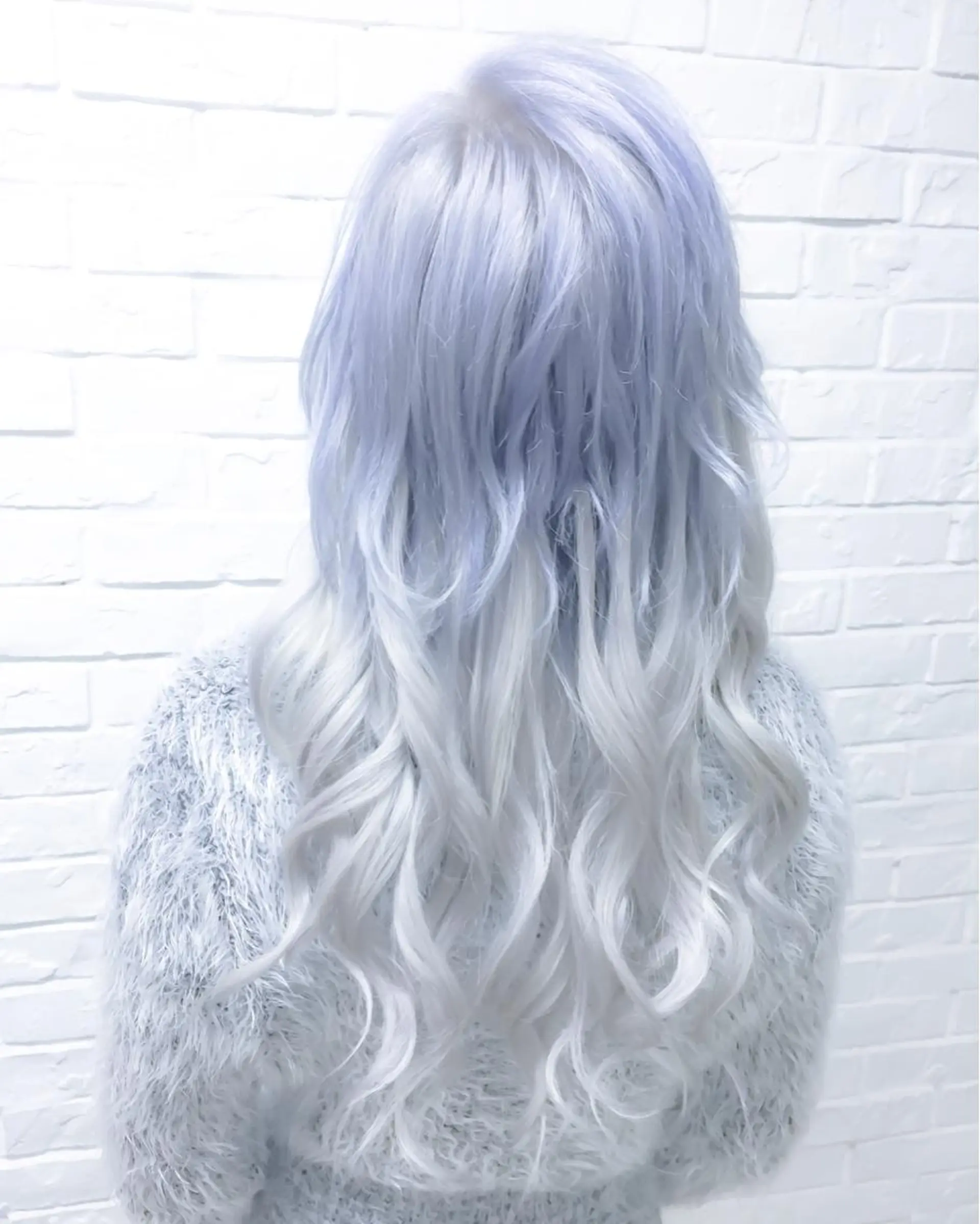 ミディアム カラー アッシュ ブルーカラー ブルーアッシュ エクステ エクステリピート率 No.1 菊池　悠介のヘアスタイル