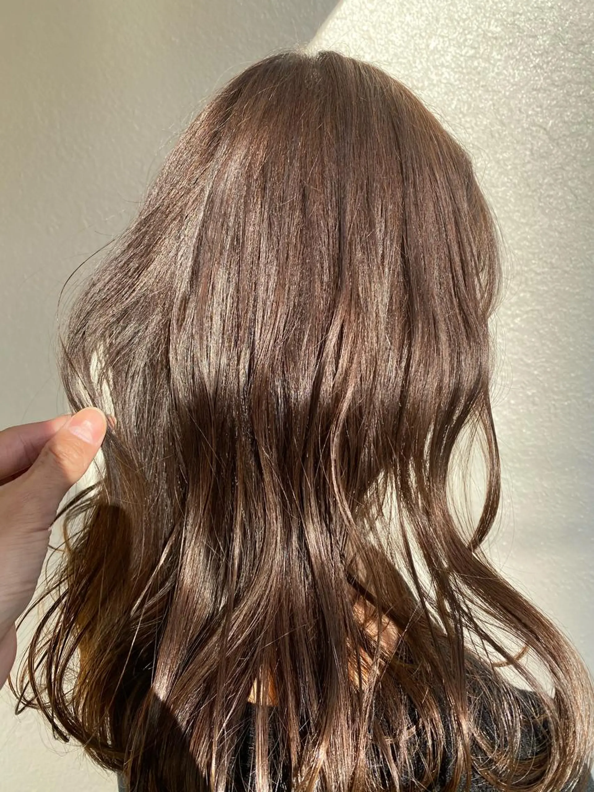 セミロング 岩尾 萌々子のヘアスタイル