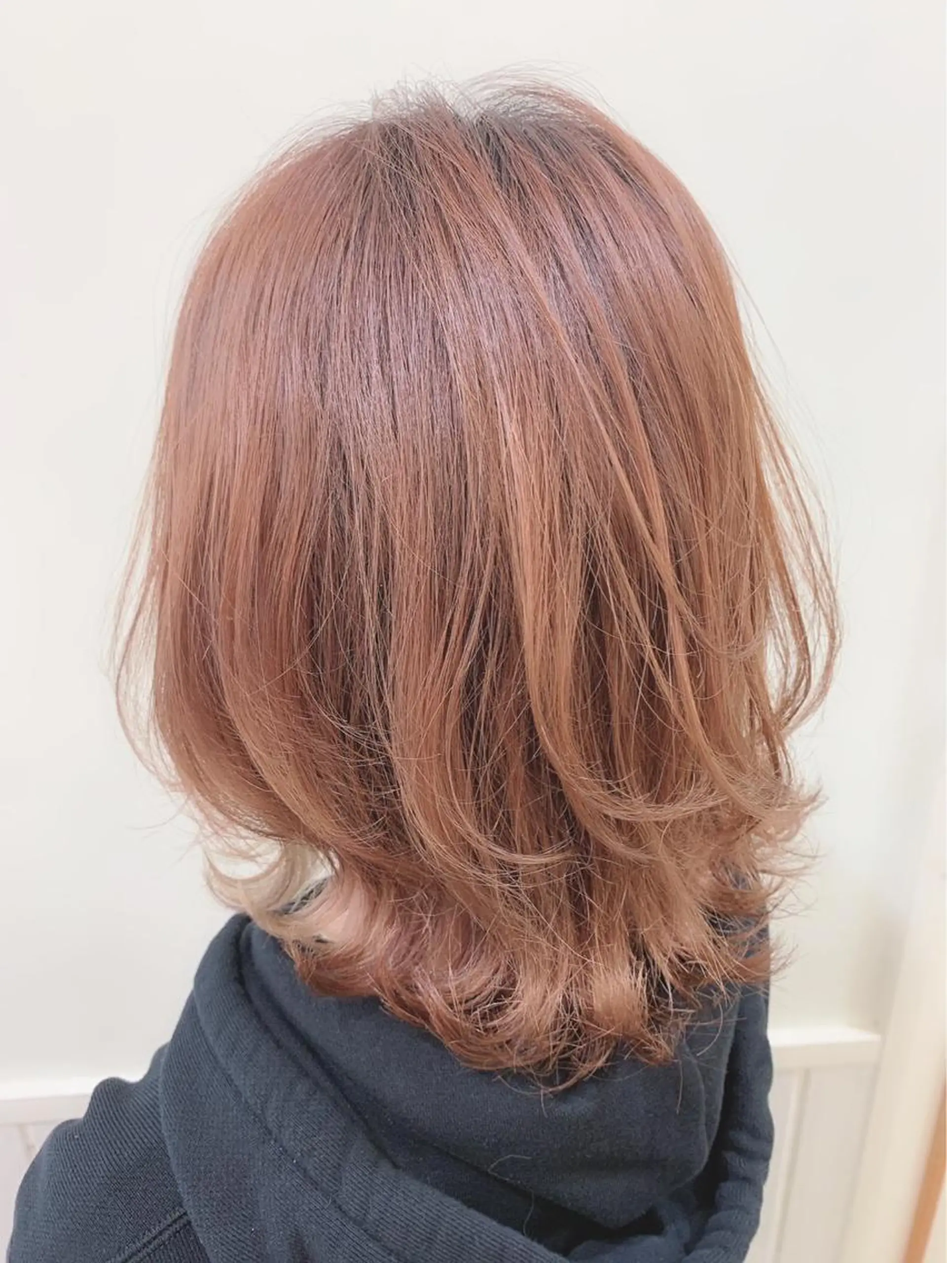 ミディアム カット トリートメント ぱつっとボブ/ 小野あかねのヘアスタイル