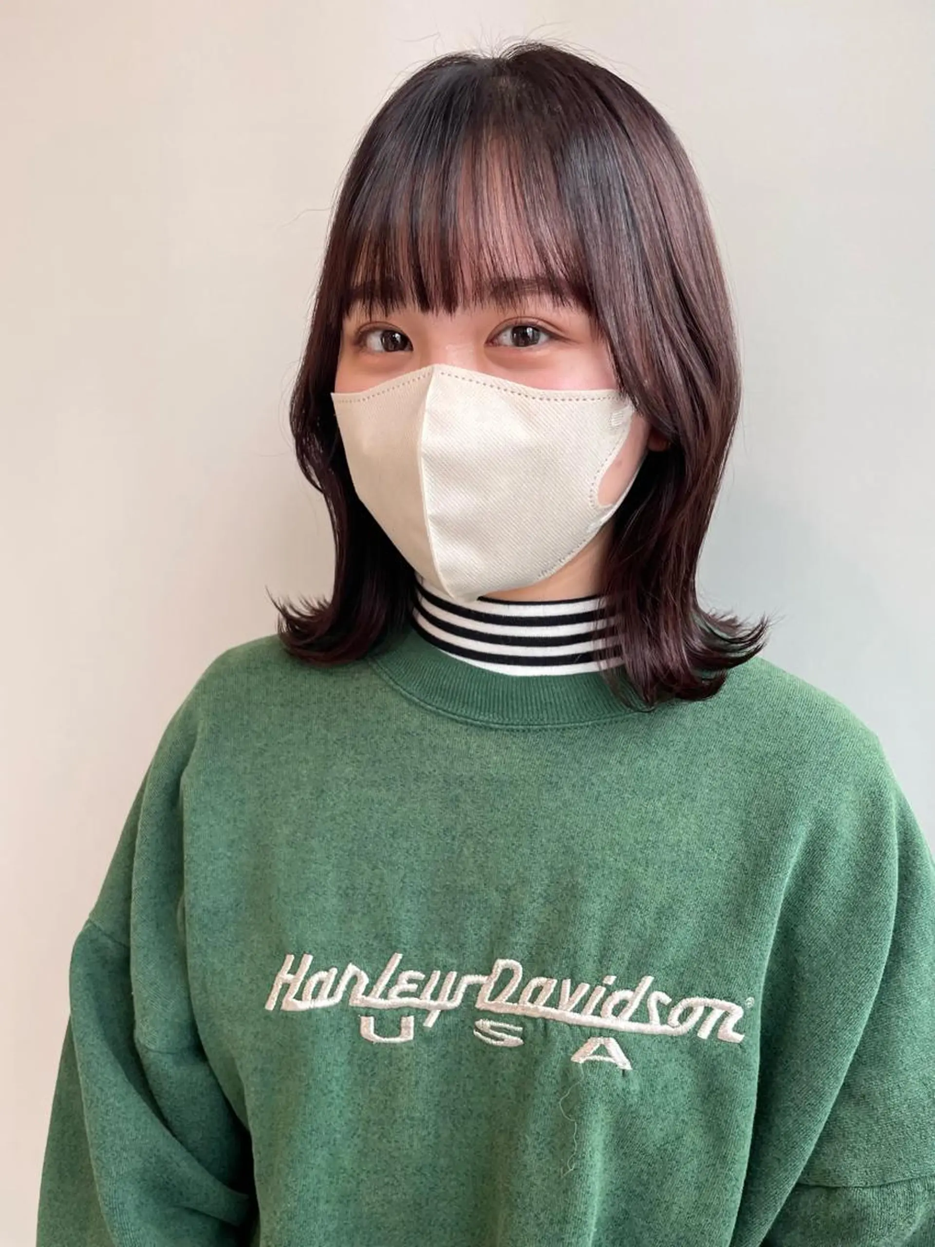 ミディアム カラー カット ヘアカラー トリートメント 山口 莉奈のヘアスタイル