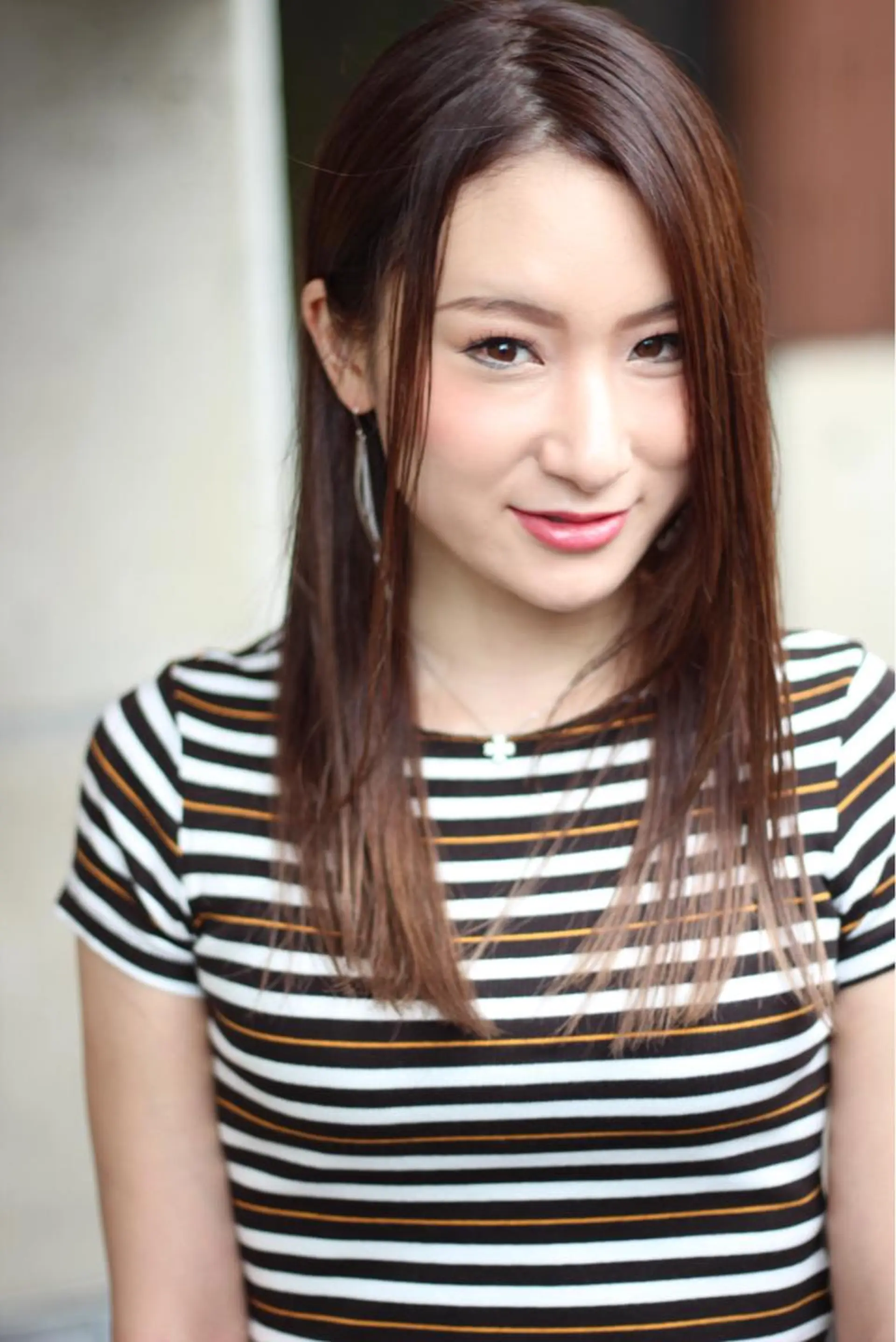 ミディアム カラー パーマ グレージュ カット ヘアカラー トリートメント 成松 勇治のヘアスタイル