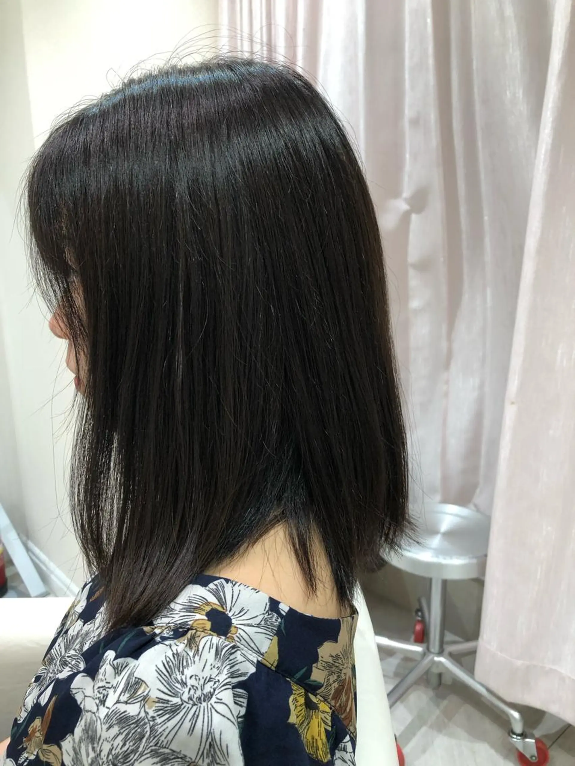 カラー アッシュ アッシュブラウン ブラウンカラー ラベンダーカラー ラベンダーアッシュ 似合わせ🌿‬髪質 改善🧸RYUGOのヘアスタイル