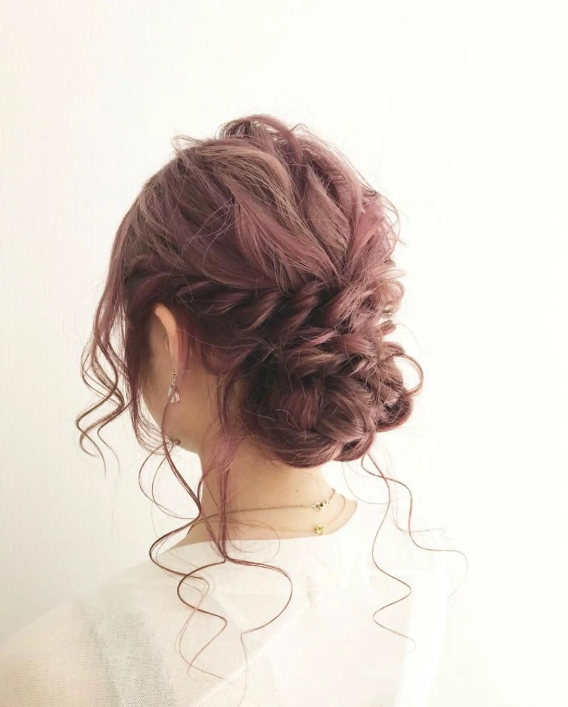ロング ヘアアレンジ 矢田 沙希のヘアスタイル
