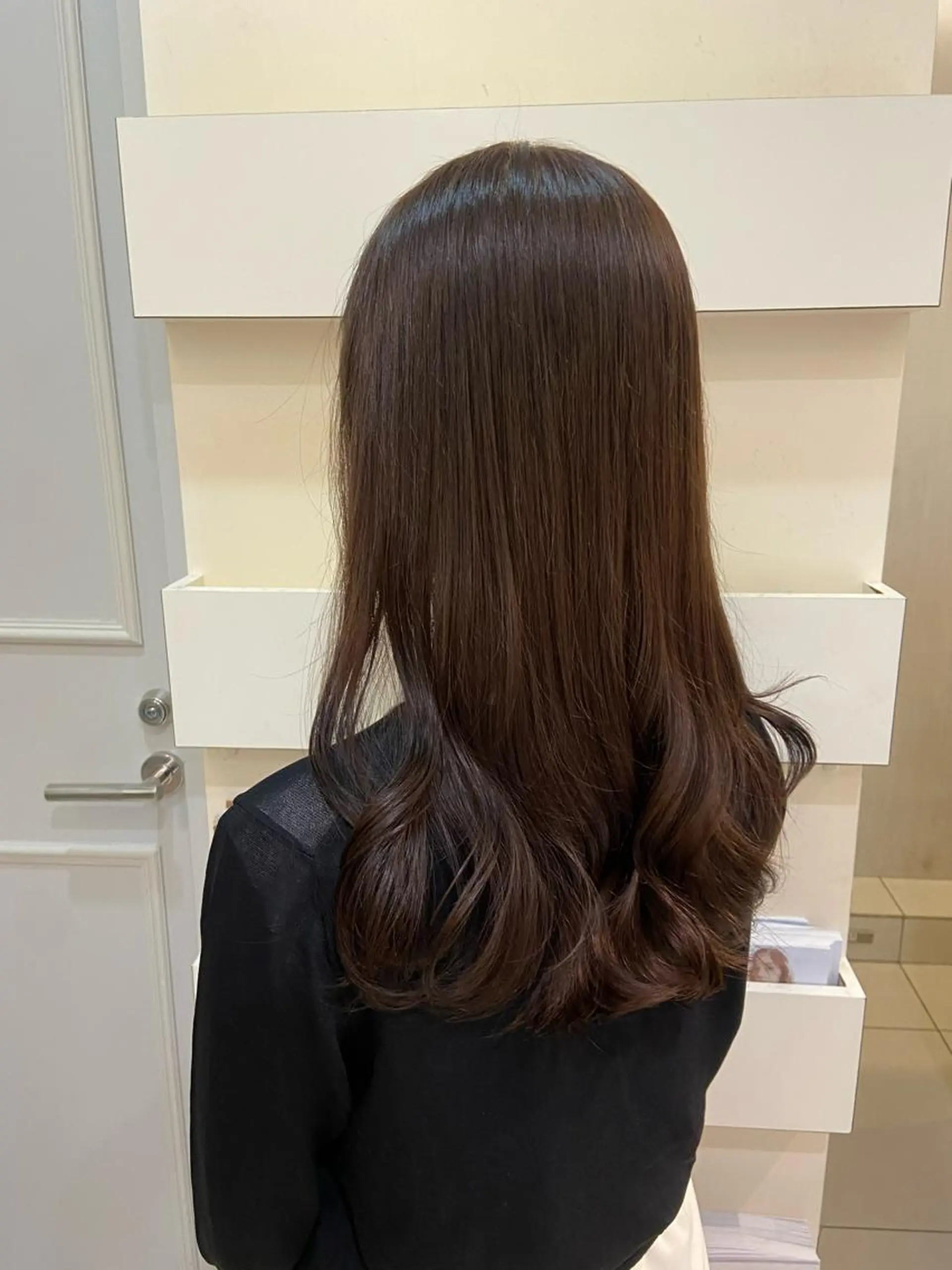 ロング シールエクステ くびれヘア エクステ 顔周りカット 韓国風ヘア 新宿/韓国ヘア 中明度カラー/かやのヘアスタイル