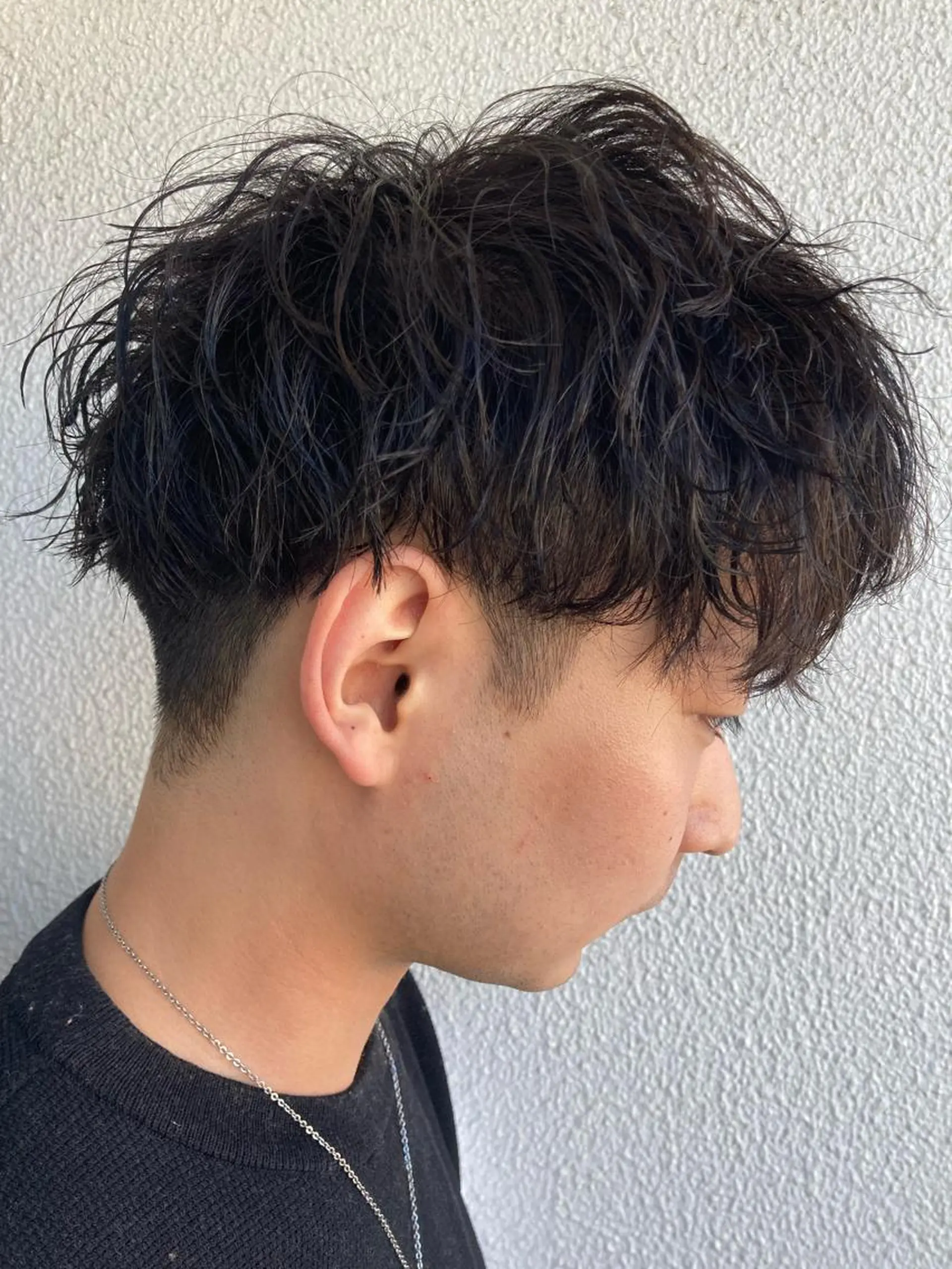 ショート カラー パーマ メンズ メンズパーマ ツイストスパイラルパーマ スパイラルパーマ カット ヘアカラー パーマ 内村 純也のヘアスタイル